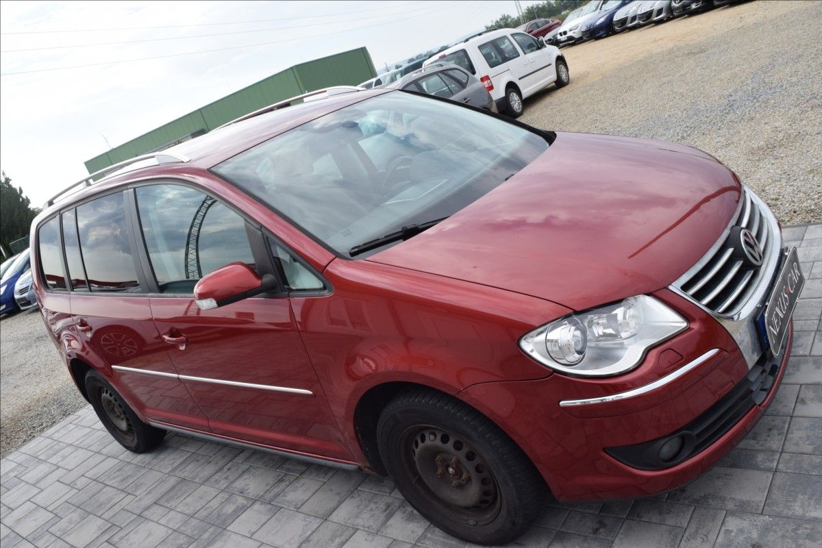 Volkswagen Touran, 1,9 TDI 77KW AUTOMAT PO STK - fotka 4