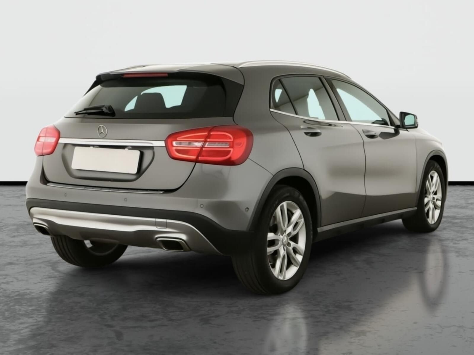 Mercedes-Benz GLA, 220 CDI 4MATIC, 4X4, Automat - fotka 5