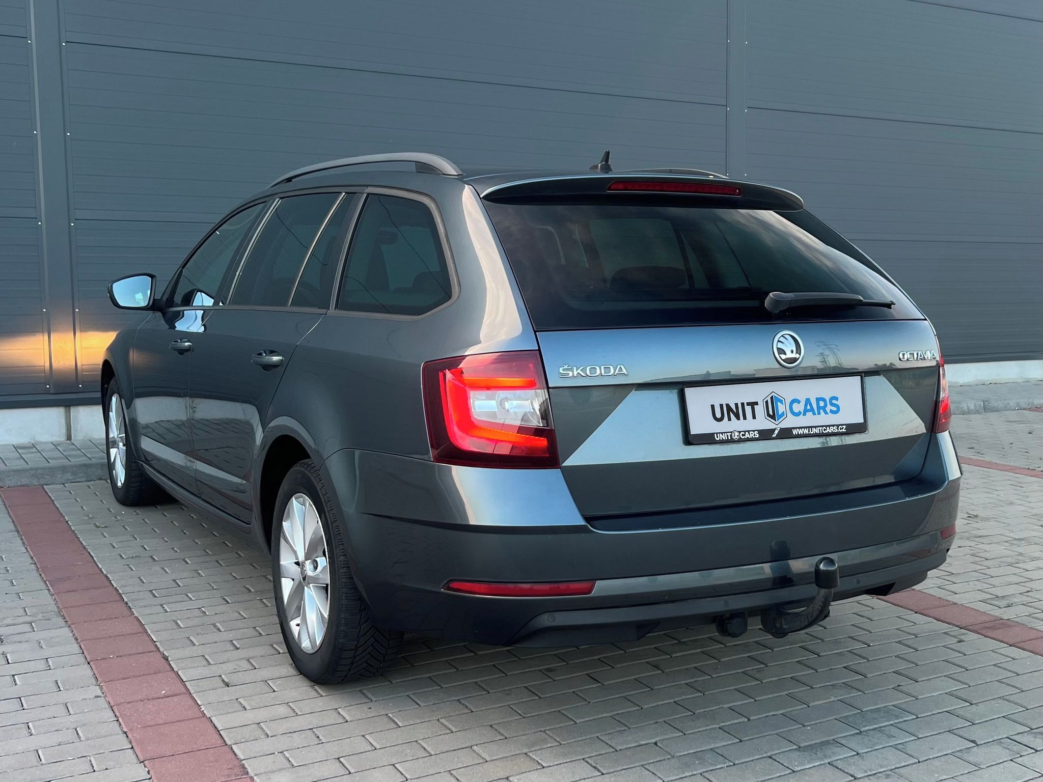 Škoda Octavia, 1.5 TSI-110KW-AMBIENTE - fotka 6