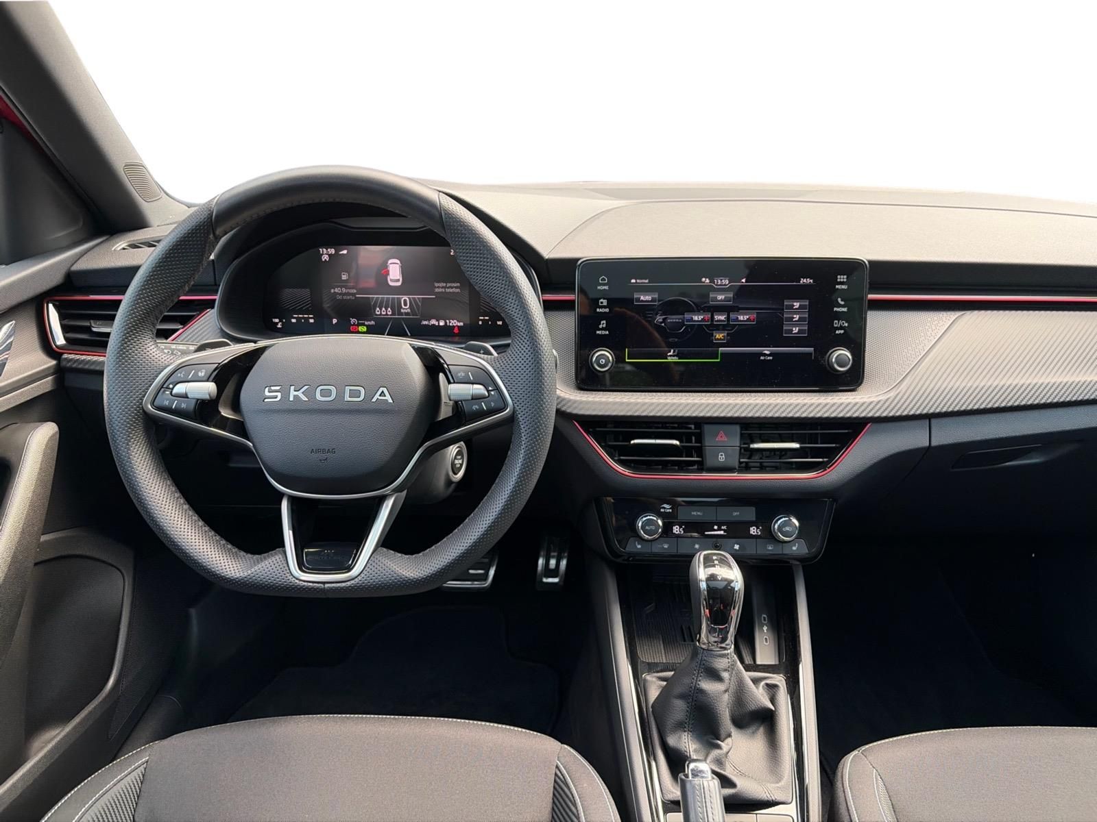 Škoda Scala, 1.5TSi DSG Monte Carlo 110kW - fotka 5