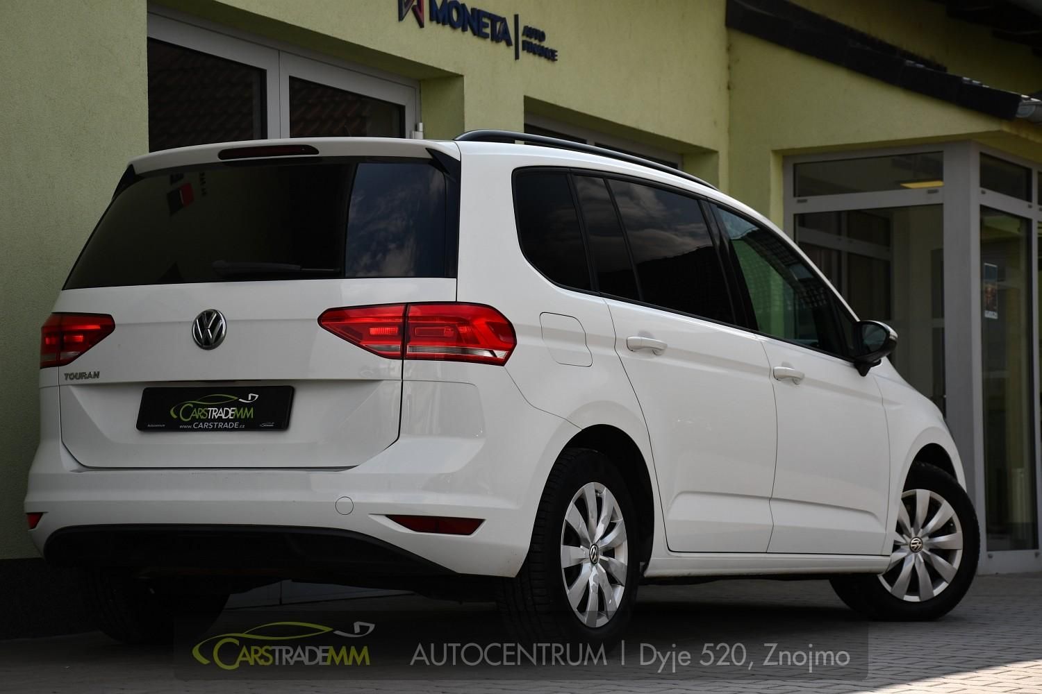 Volkswagen Touran, 1.6TDi DSG - fotka 5