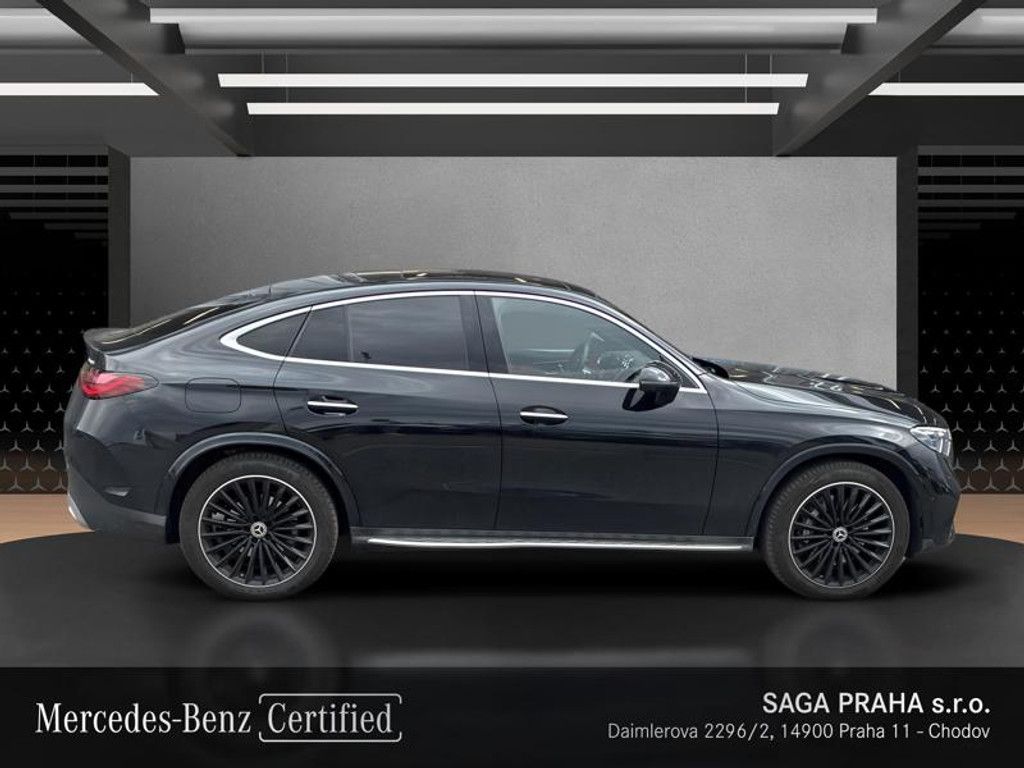 Mercedes-Benz GLC, Coupé GLC 300 4MATIC kupé AMG - fotka 3