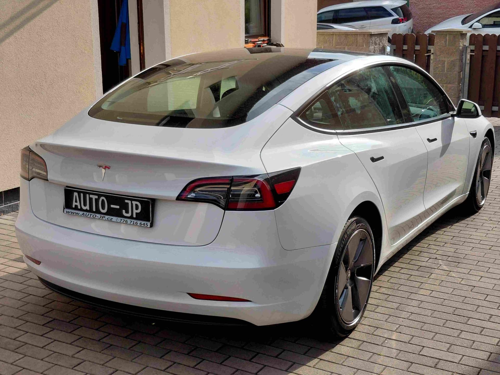 Tesla Model 3, RWD LED ACC       PŘIPRAVUJEME - fotka 3