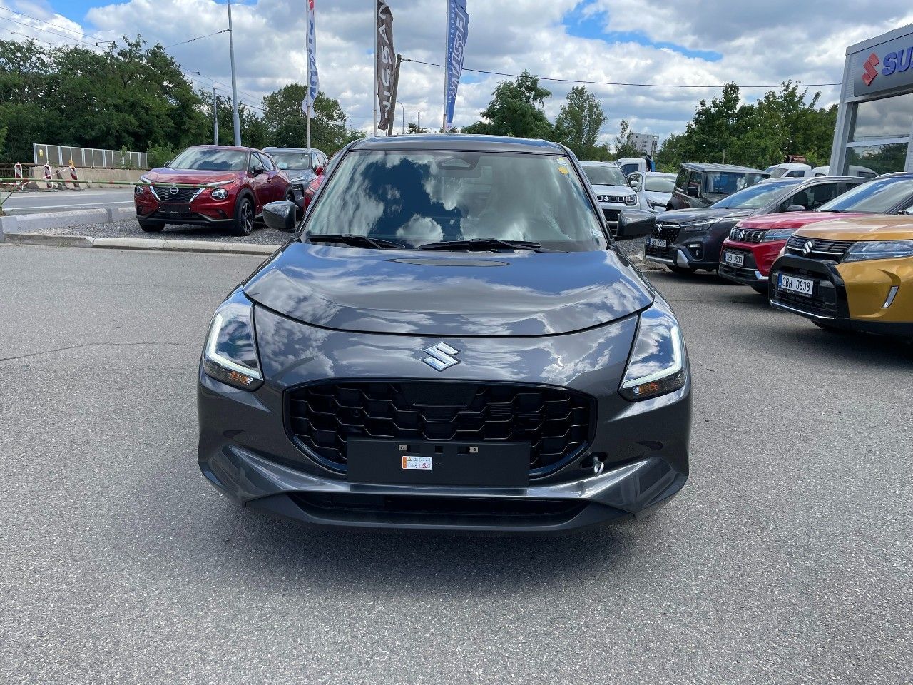 Suzuki Swift, Premium 1,2 DualJet Hybrid - fotka 2