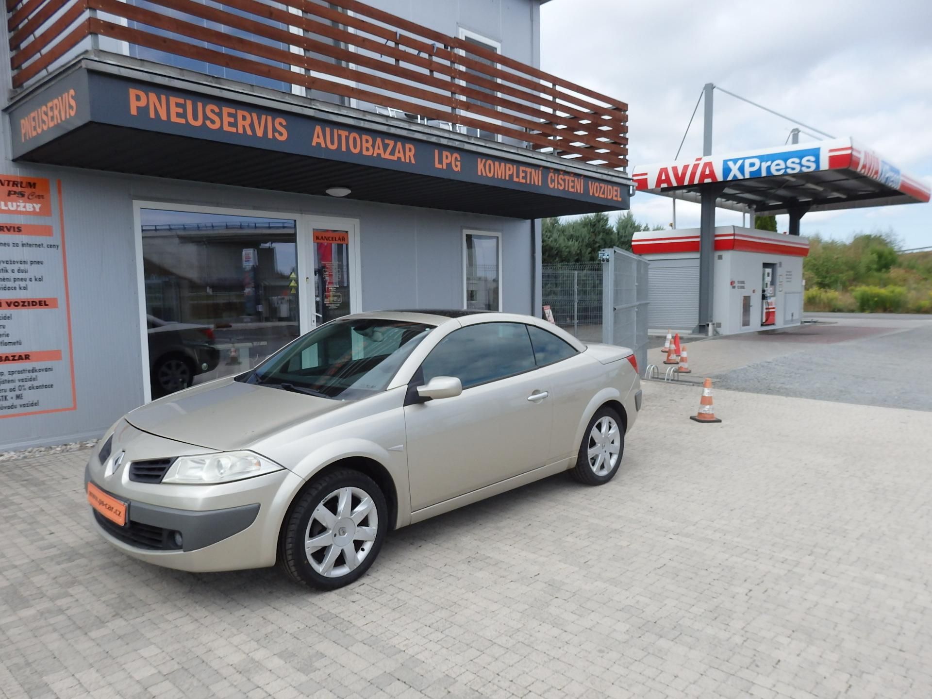 Renault Mégane, 2,0i KLIMA,