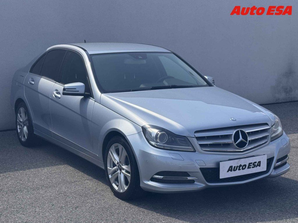 Mercedes-Benz Třídy C, 1.6i,AT