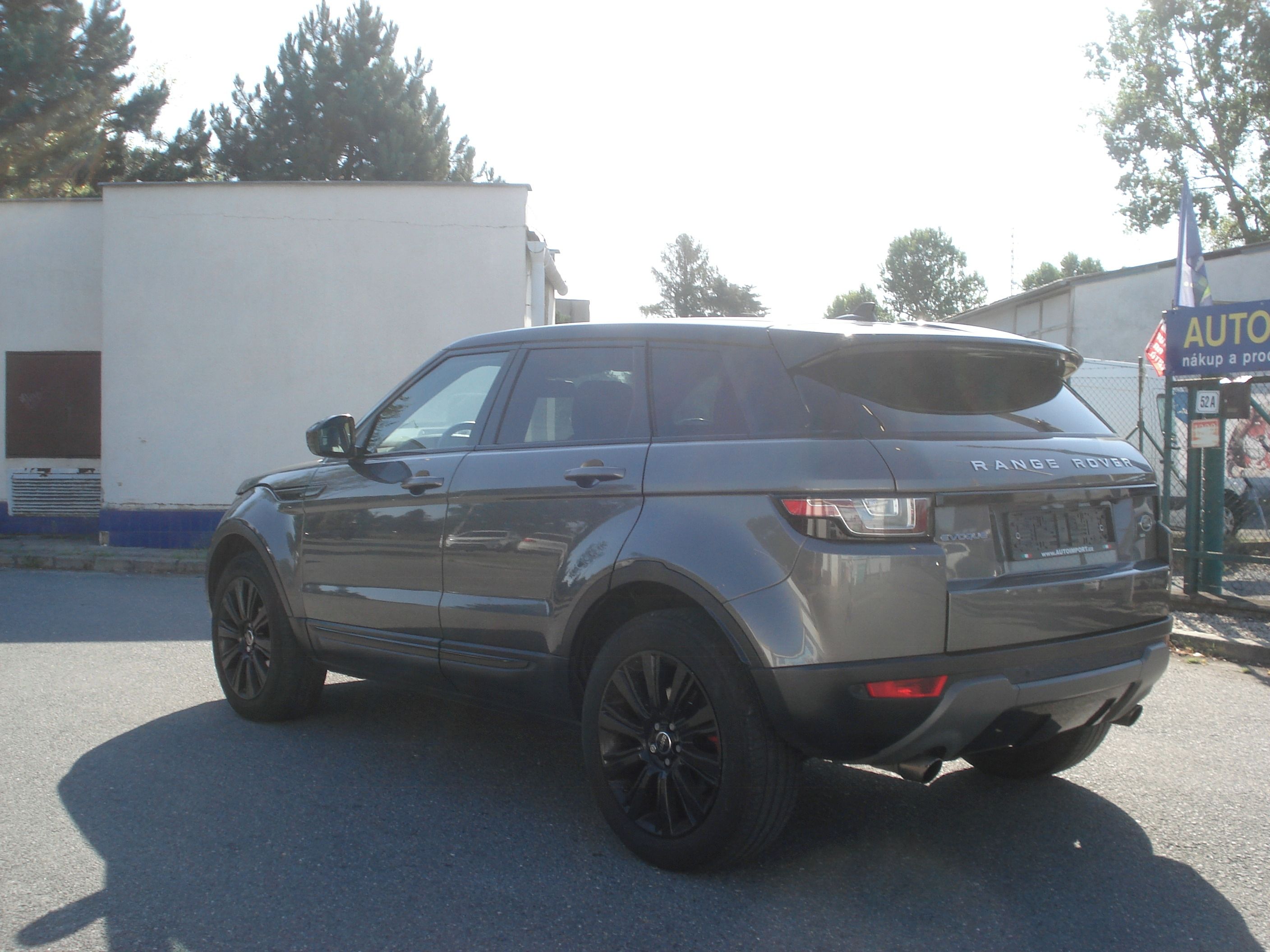 Land Rover Range Rover Evoque, 2.0 TD NAVI MAN 4x4 - fotka 6