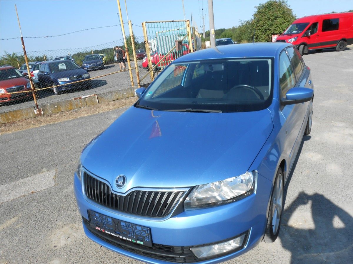 Škoda Rapid, 1,2 77 kW SPACEBACK Serviska - fotka 3