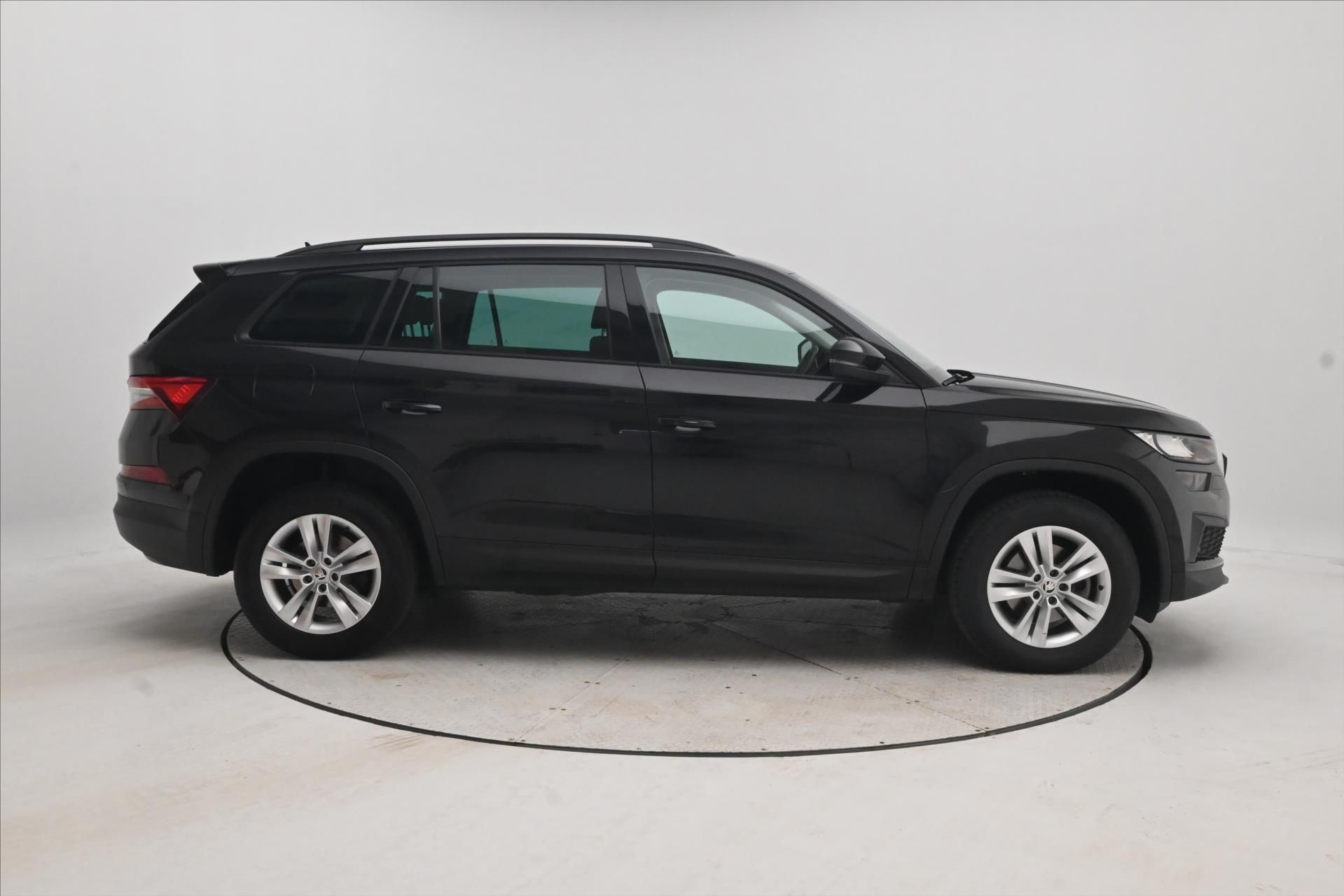 Škoda Kodiaq, 2,0 TDI 110kW DSG Ambition Zár - fotka 4