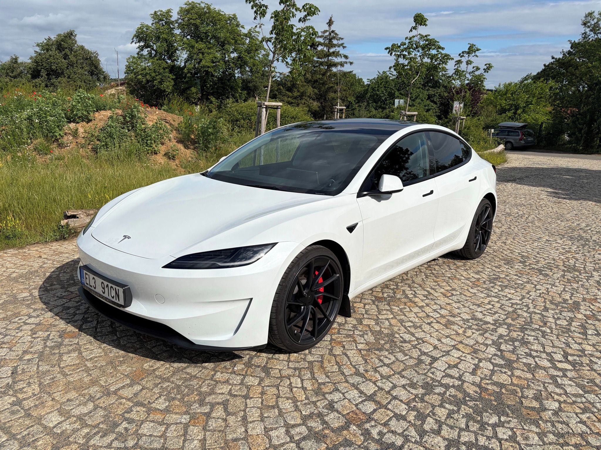 Tesla Model 3, Performance Highland - fotka 5