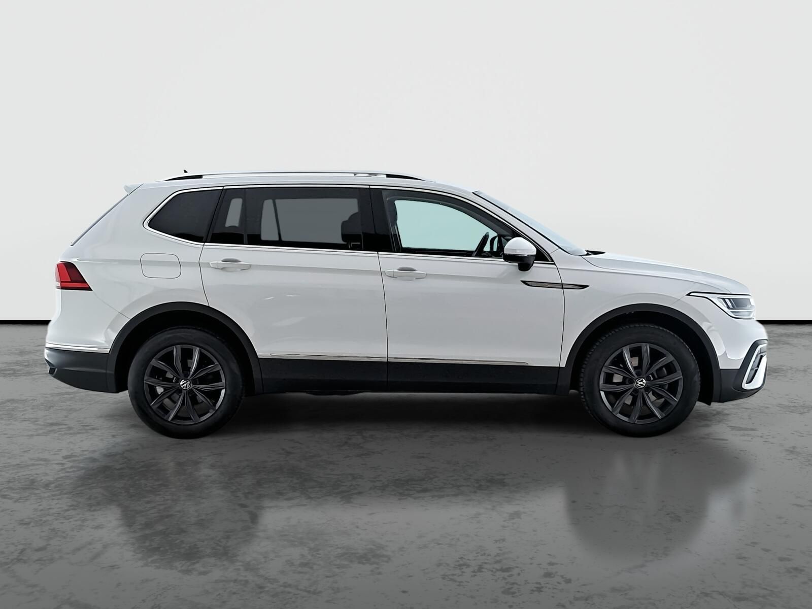 Volkswagen Tiguan Allspace, 1.5 TSI, Life, Automat, ČR - fotka 6