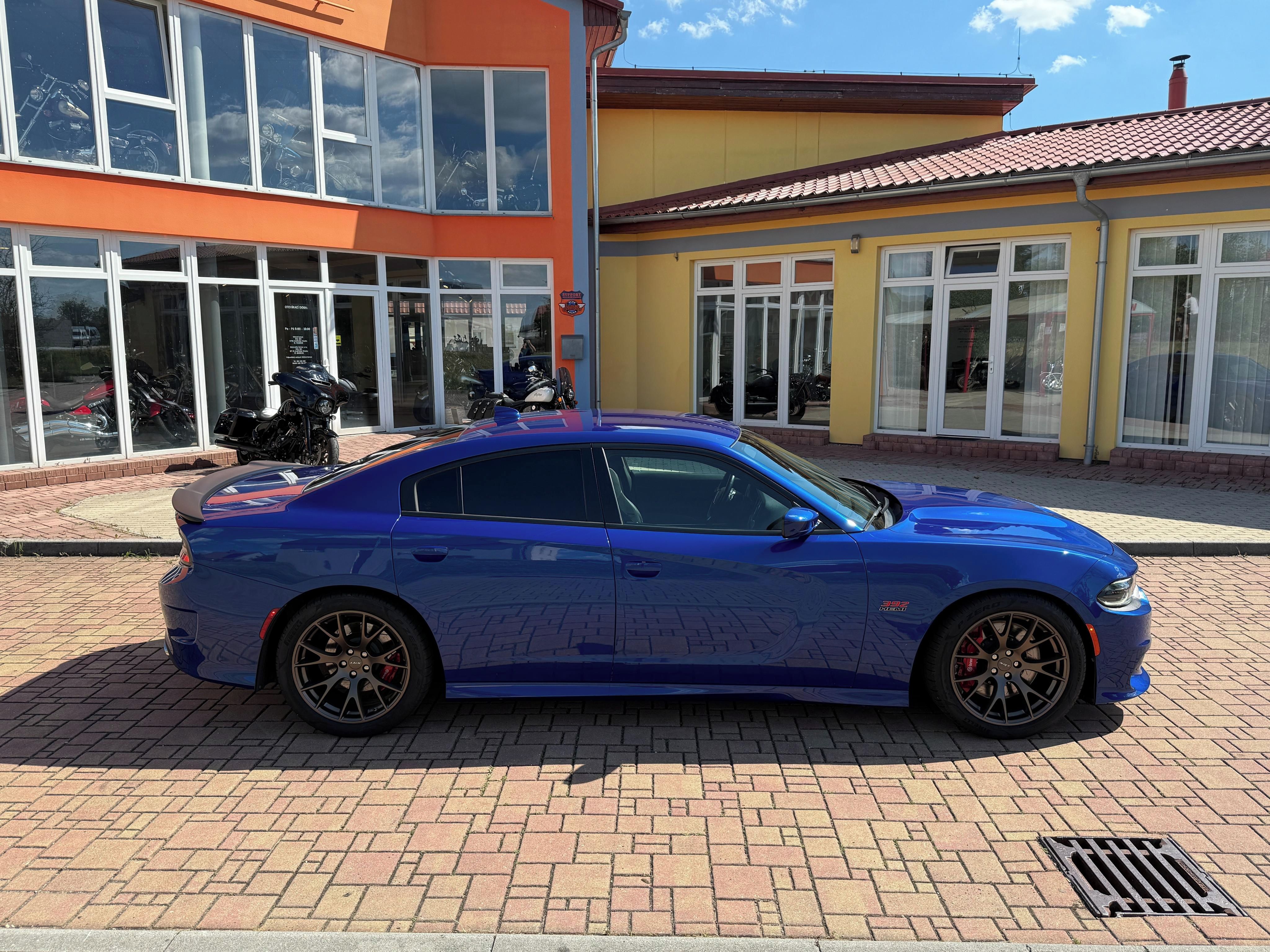 Dodge Charger, Scat Pack 392 2018 - fotka 4