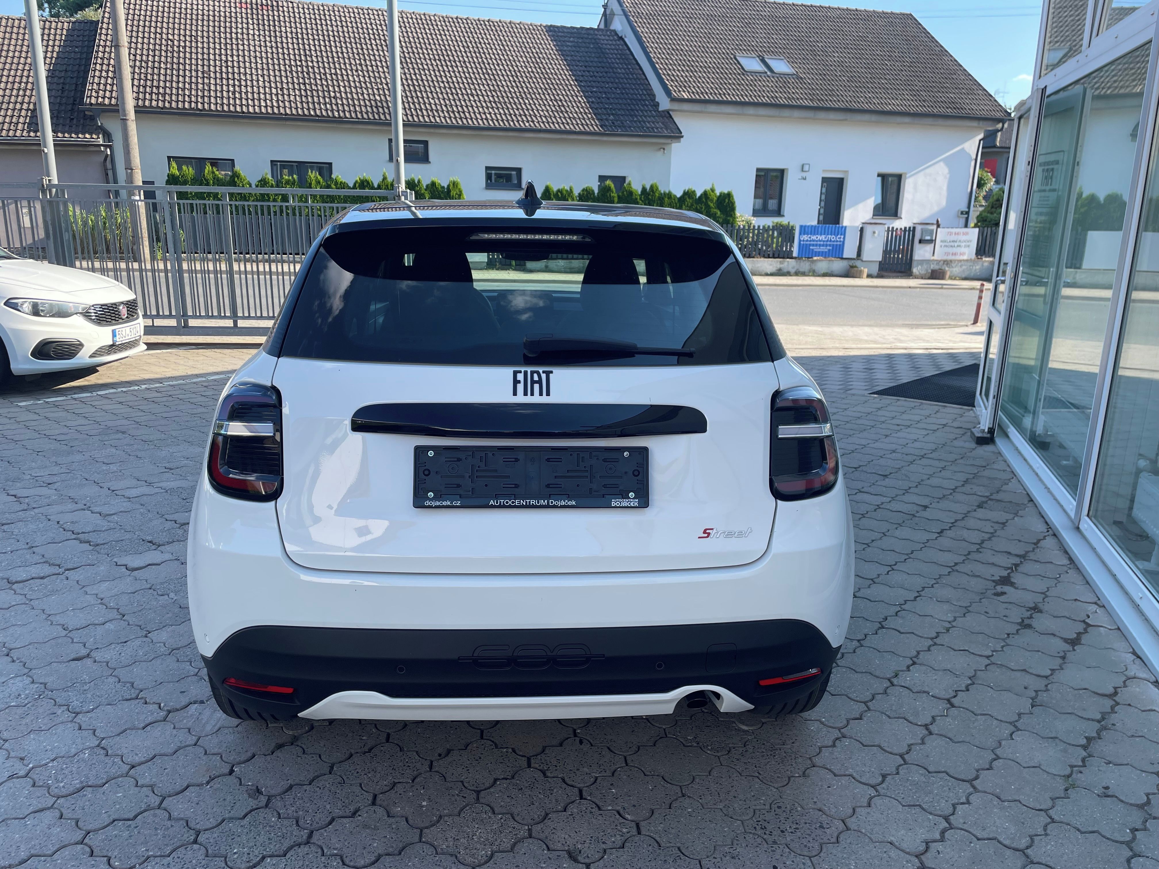 Fiat 600, 1.2 Turbo 100k Street - fotka 6