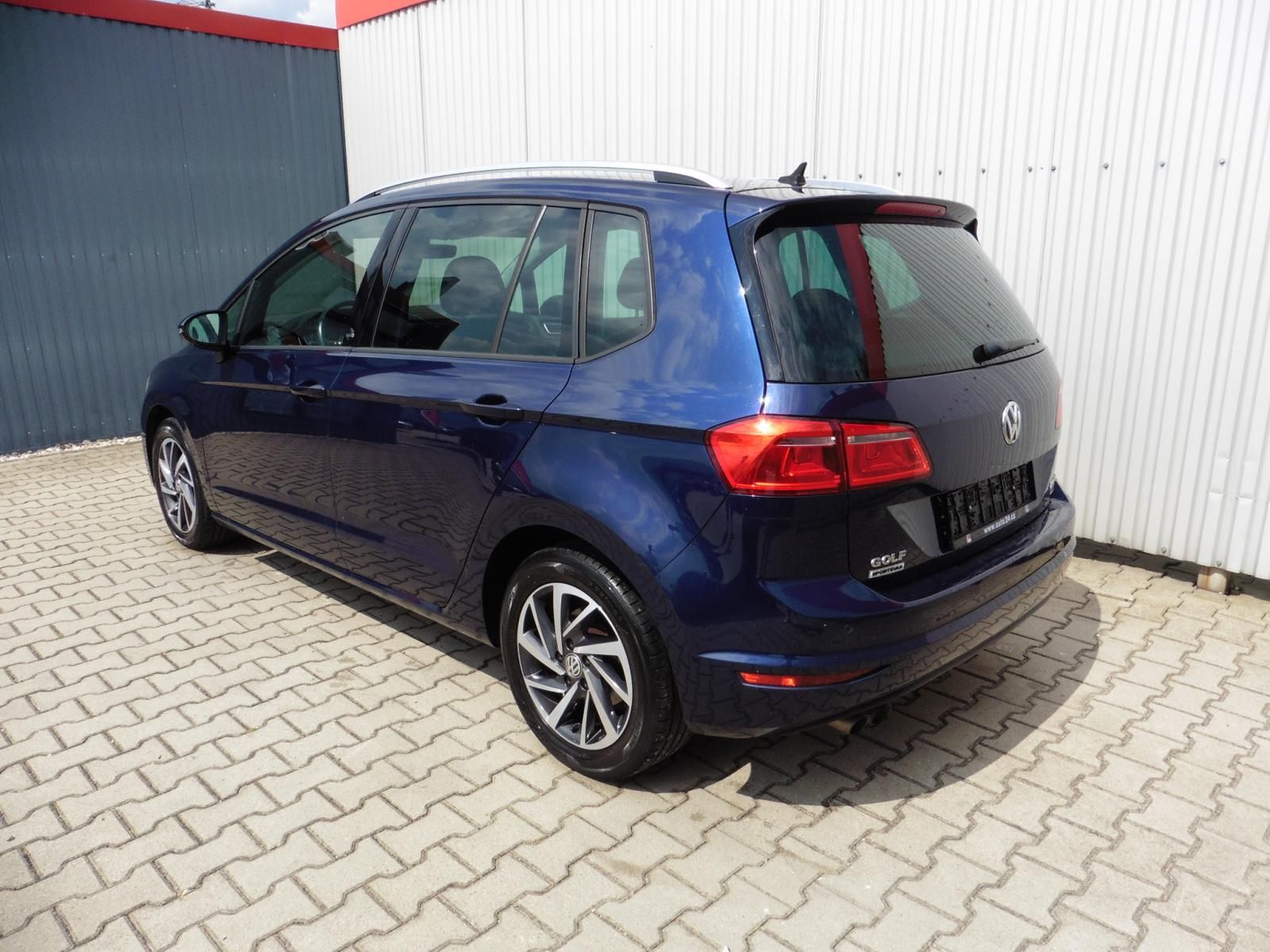 Volkswagen Golf Sportsvan, 2.0 TDi Comfortline Navi - fotka 3