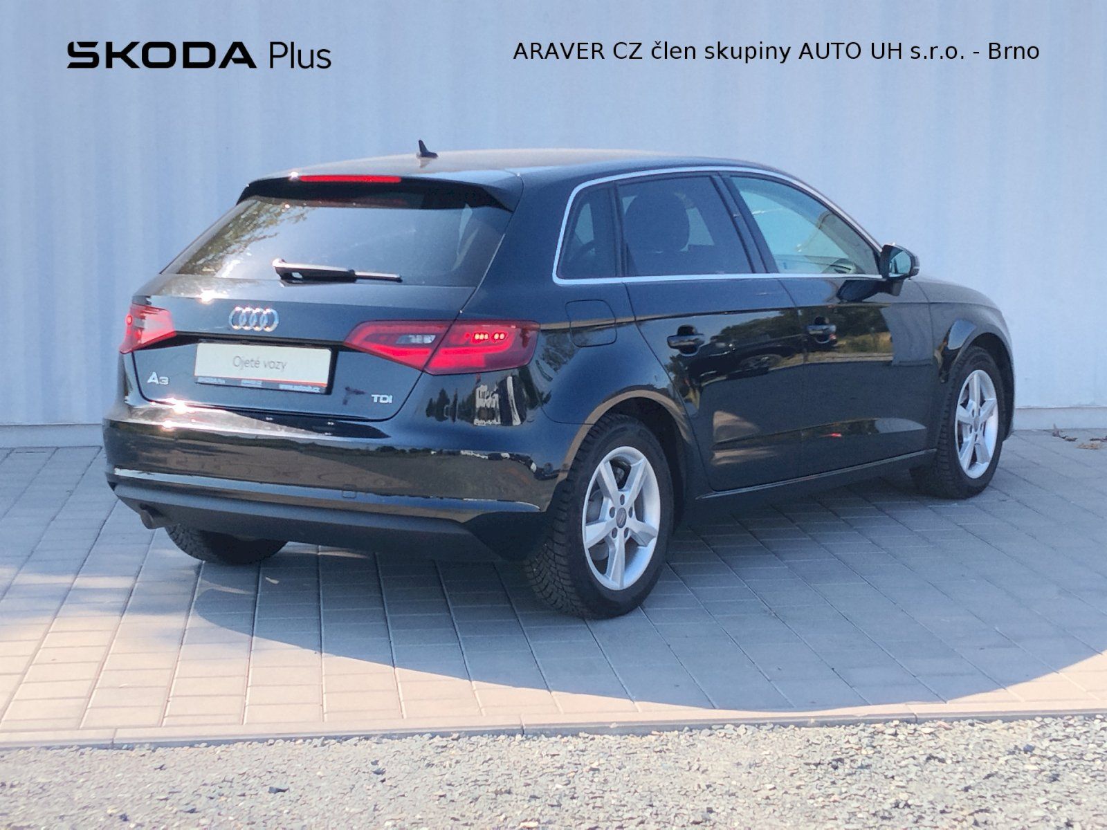 Audi A3, 1.6 TDI 77Kw DSG - fotka 2