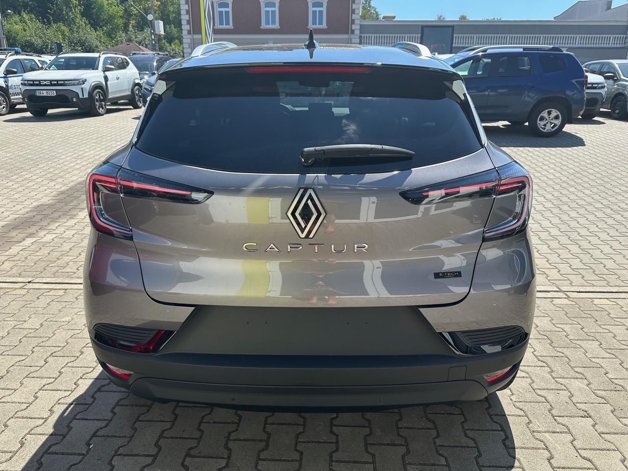 Renault Captur, Techno full hybrid E-Tech 160 - fotka 6