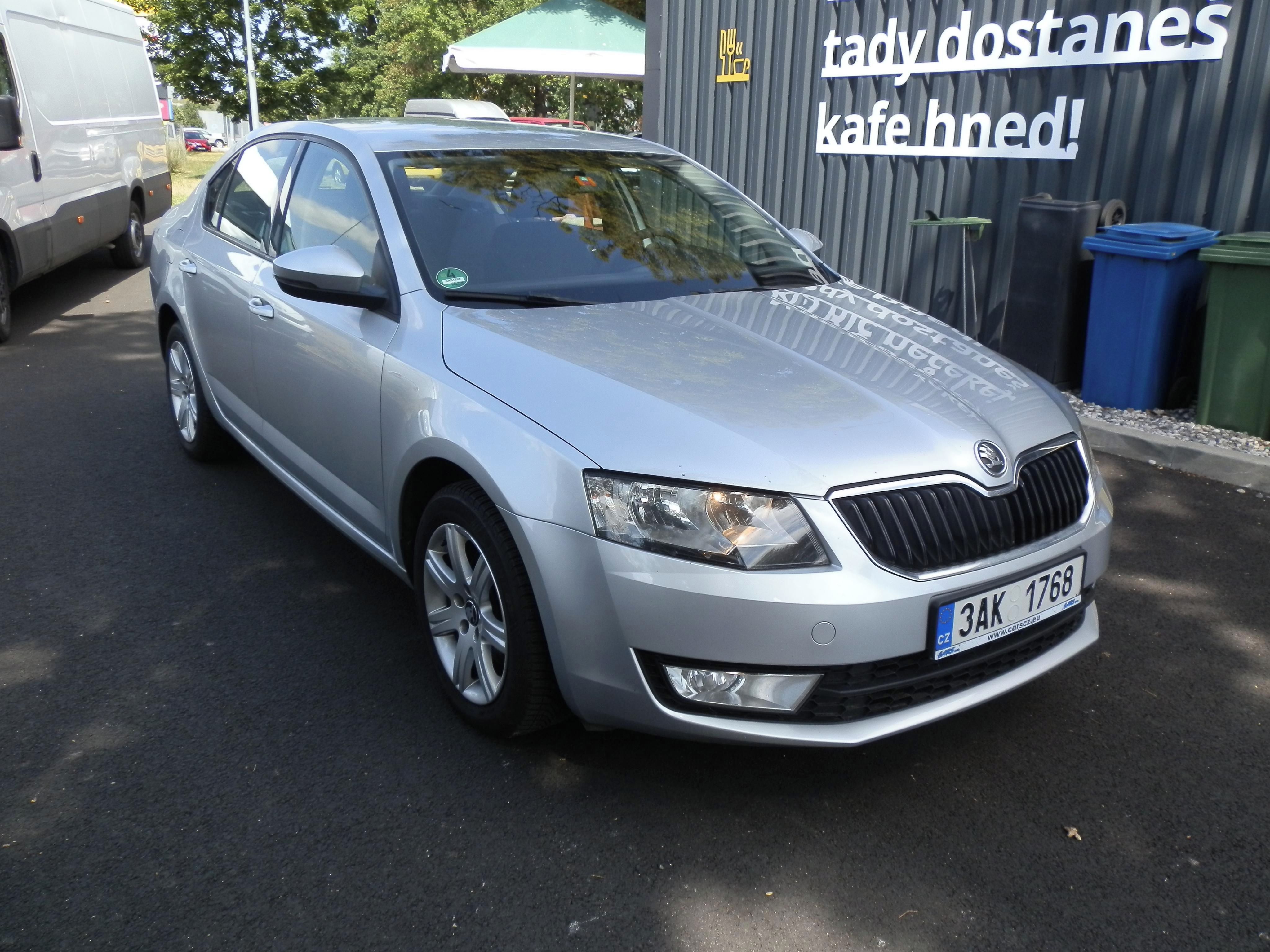Škoda Octavia, 1,6 TDi - fotka 3