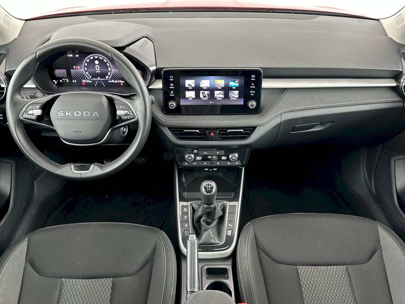 Škoda Fabia, 1-0TSI 70kW Top Selection - fotka 5