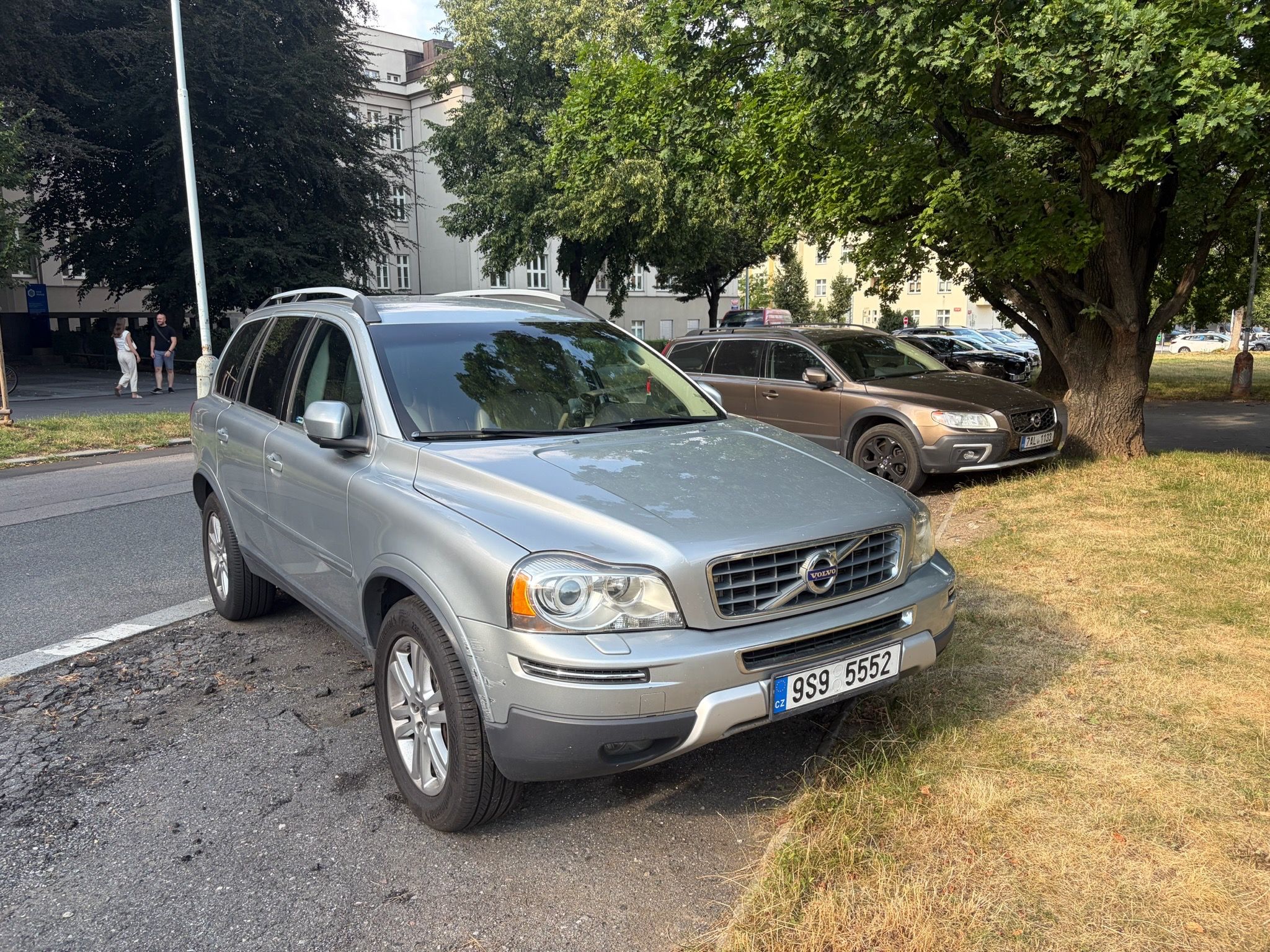 Volvo XC90 - fotka 2