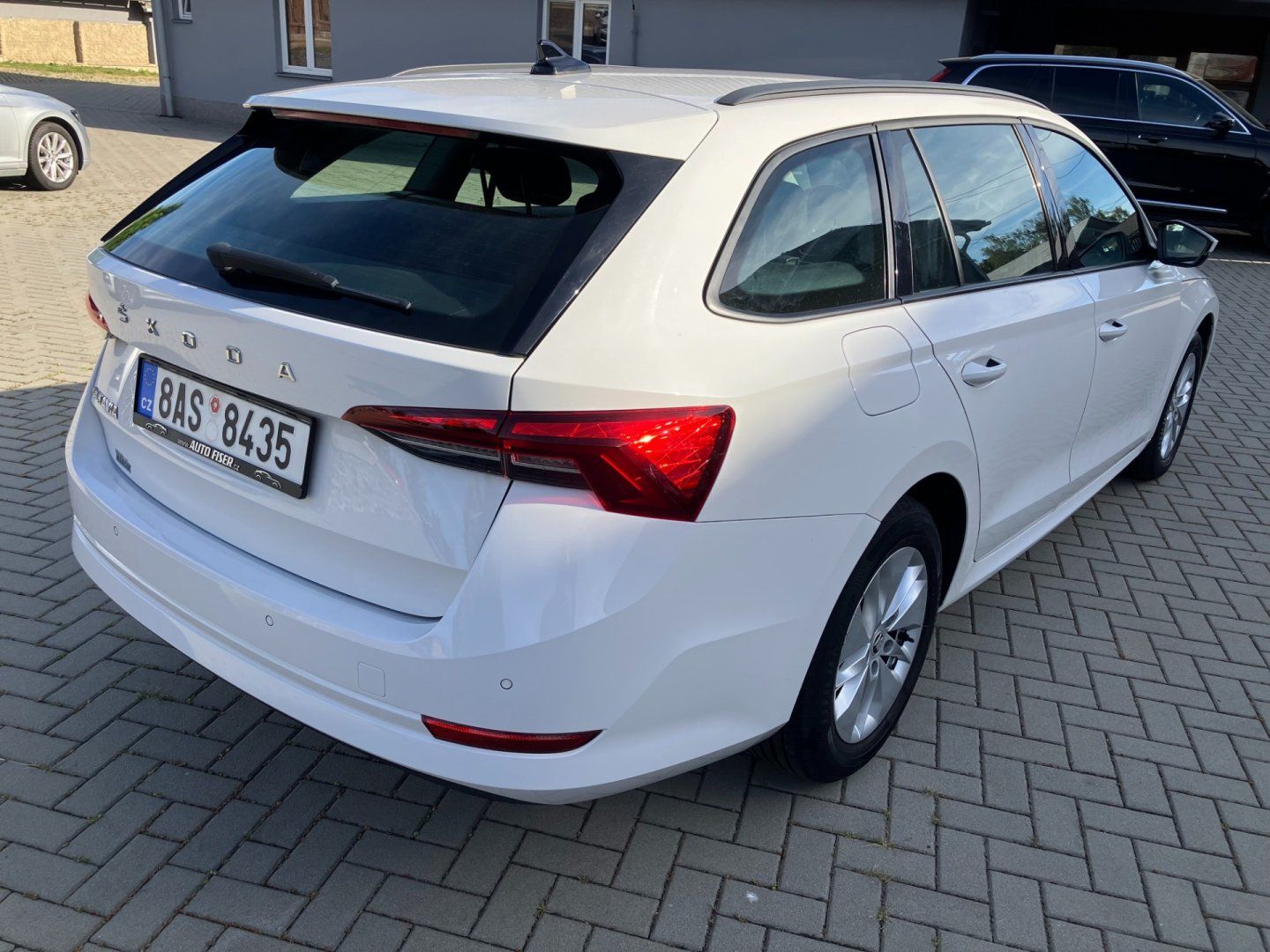 Škoda Octavia, 2.0TDI AMBITION NAJ.53TKM - fotka 6