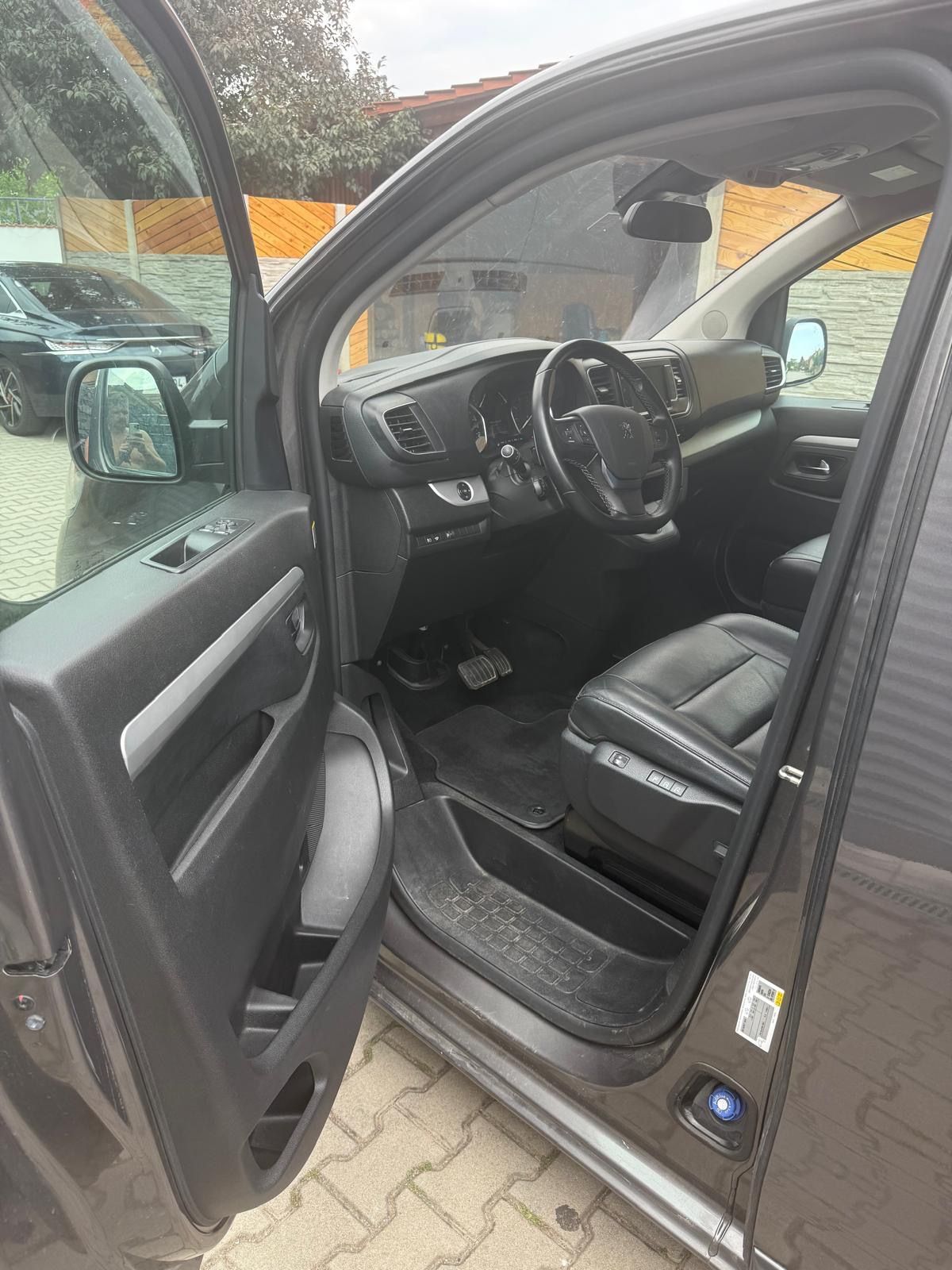 Peugeot Traveller, L3 2.0 BlueHDI EAT VIP_KP - fotka 5
