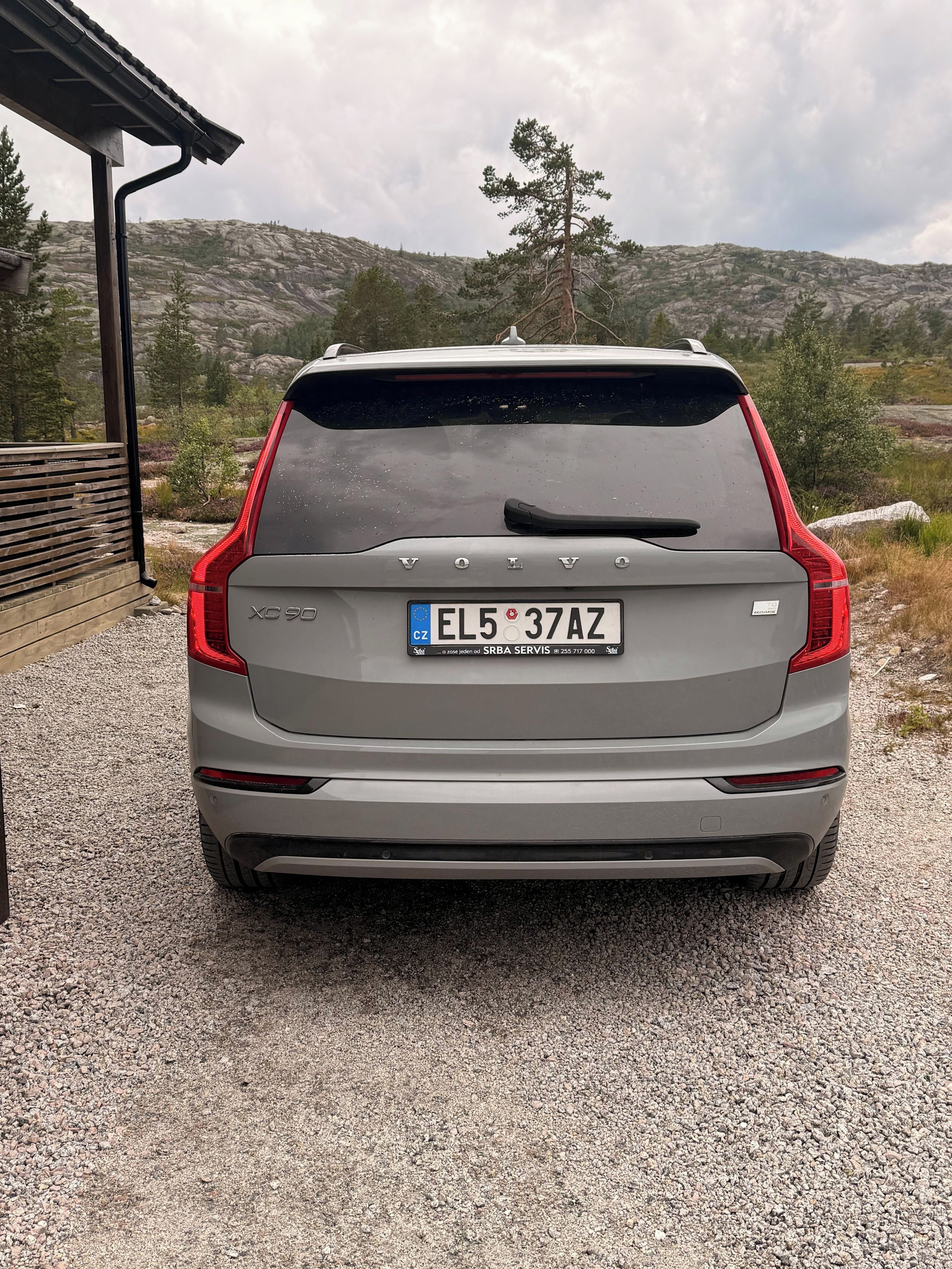 Volvo XC90, Volvo XC90 T8 Recharge AWD - fotka 2