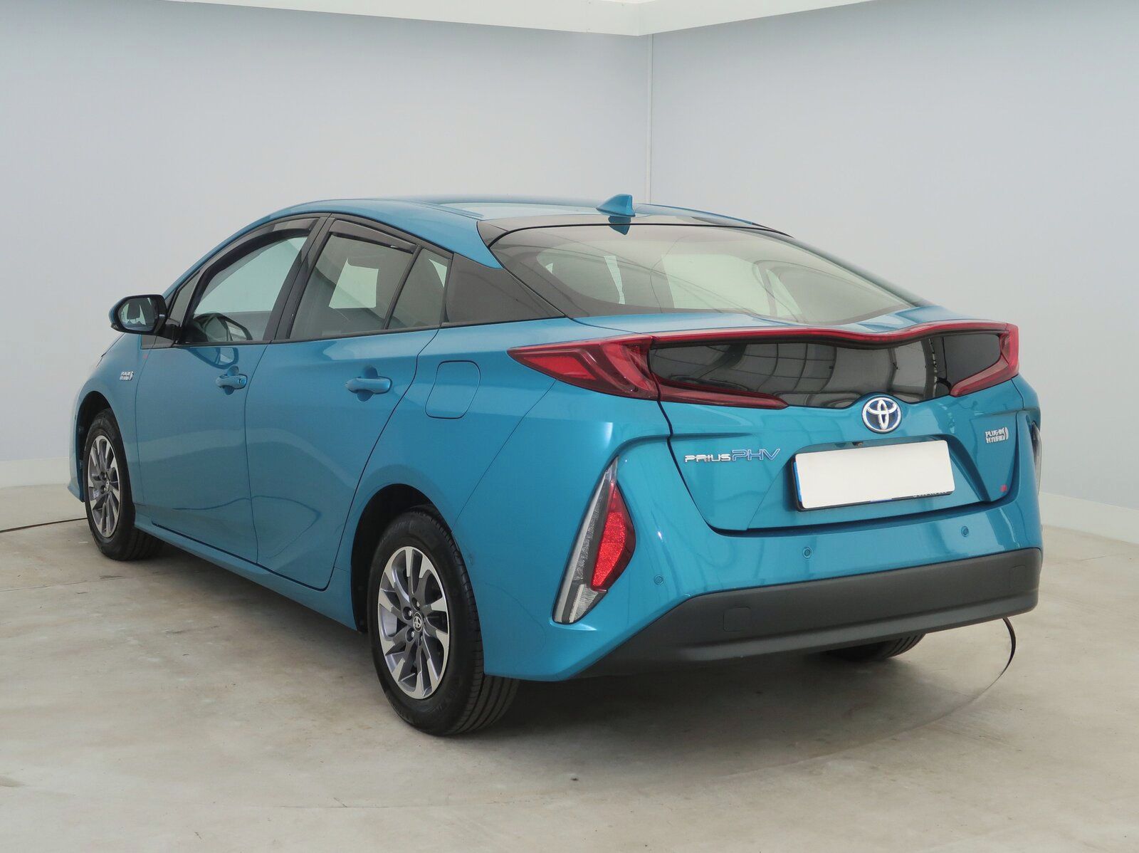 Toyota Prius, 1.8 PHV, Automat, Serv.kniha - fotka 4