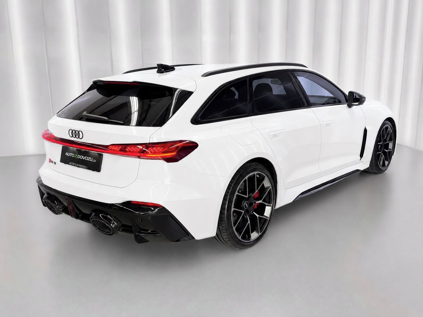 Audi RS5, AVANT 470KW QUATTRO, 285 KM/H, - fotka 6