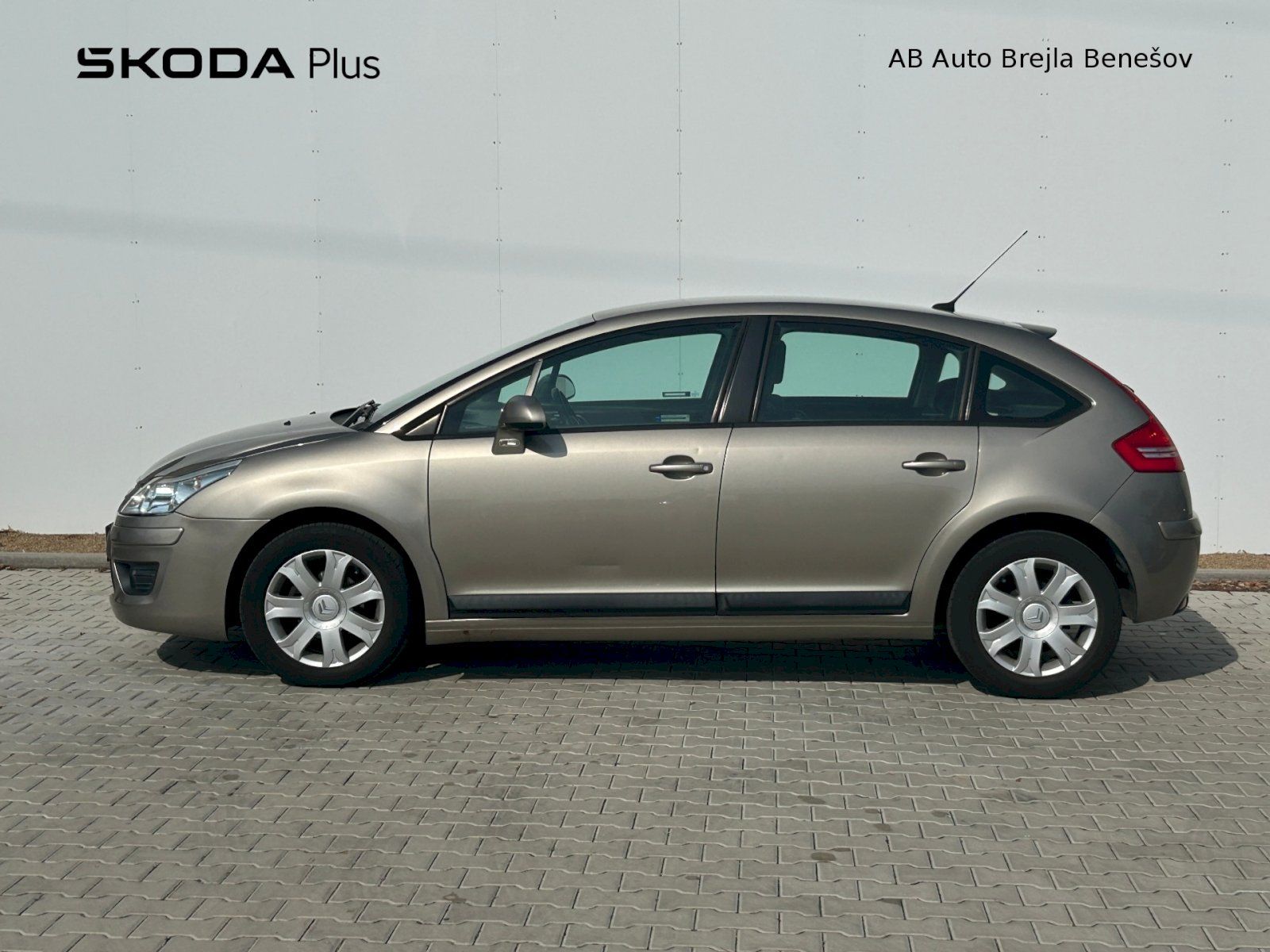 Citroën C4, C4 1.4i 16V 65kW - fotka 3
