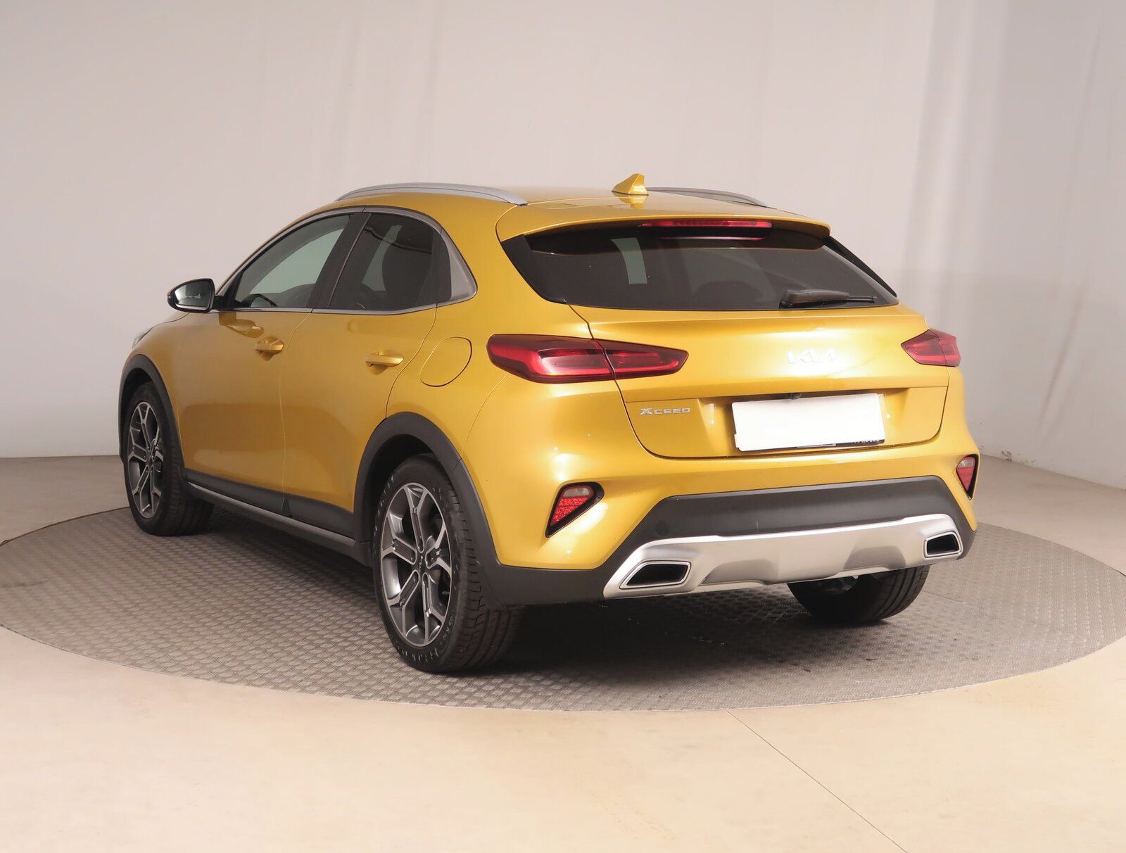 Kia XCee´d, 1.5 T-GDI, Exclusive, Záruka - fotka 4