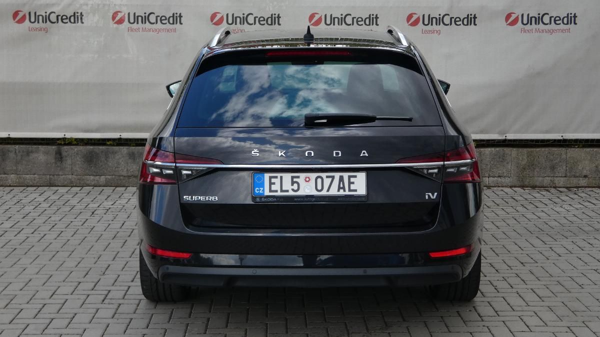 Škoda Superb, 1.4 TSI iV Style DSG - fotka 4