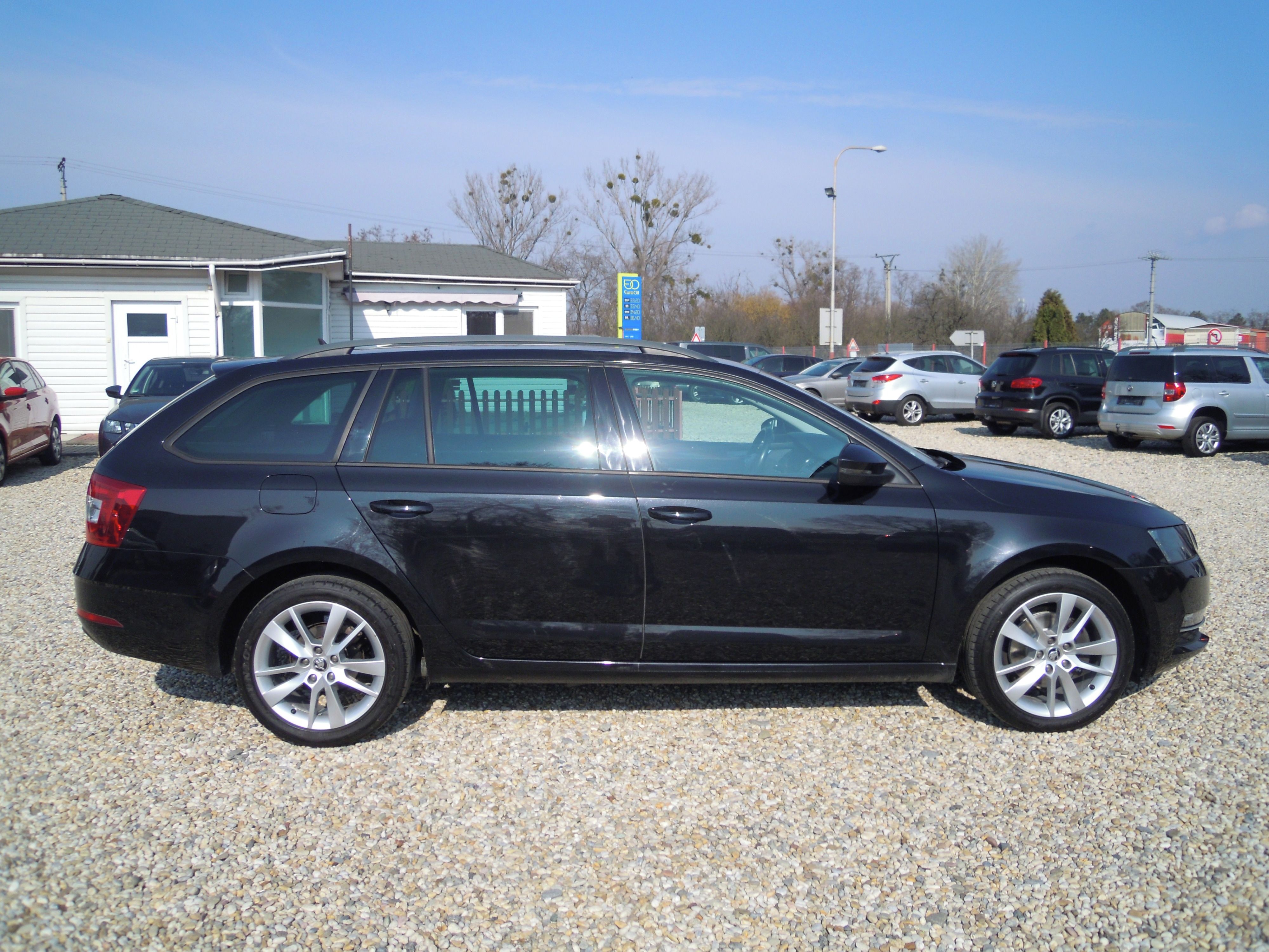 Škoda Octavia, 1.5TSi SERVIS - ORIG.KM - fotka 6