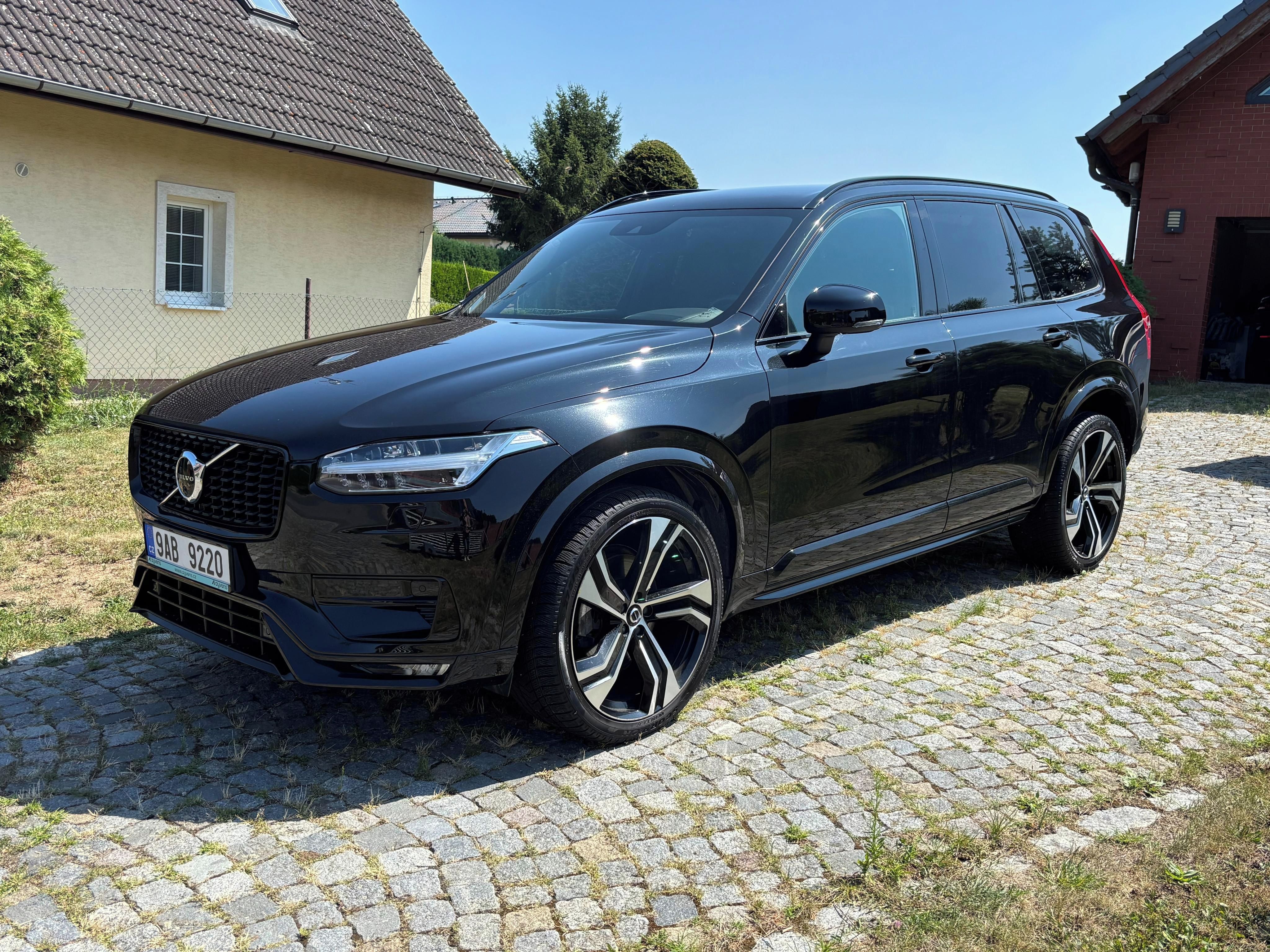 Volvo XC90, 2,0 AWD R-DESING 7 míst,DPH,ČR