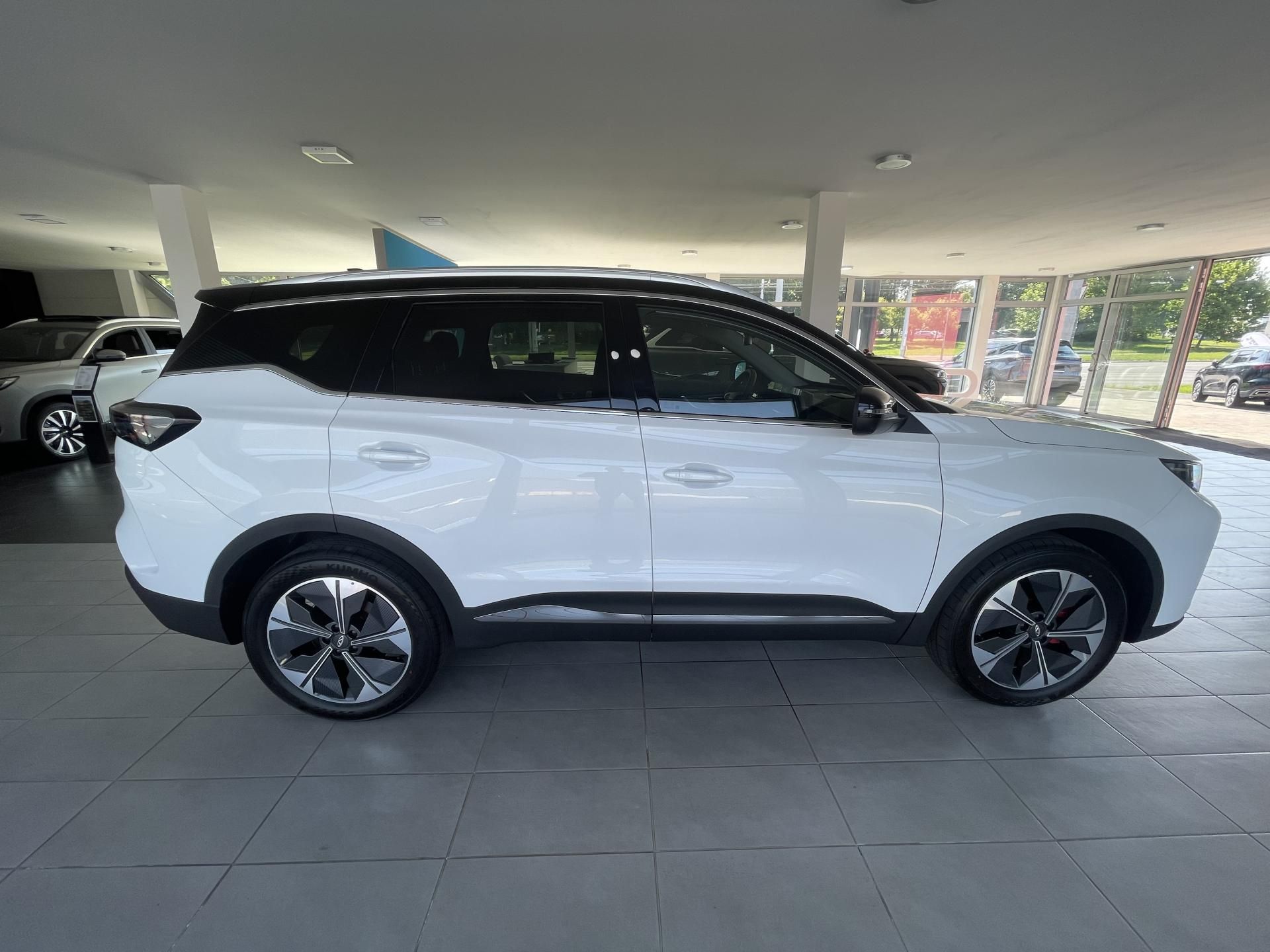 Chery Tiggo 7, 1,6T ICE Unique AWD - fotka 6