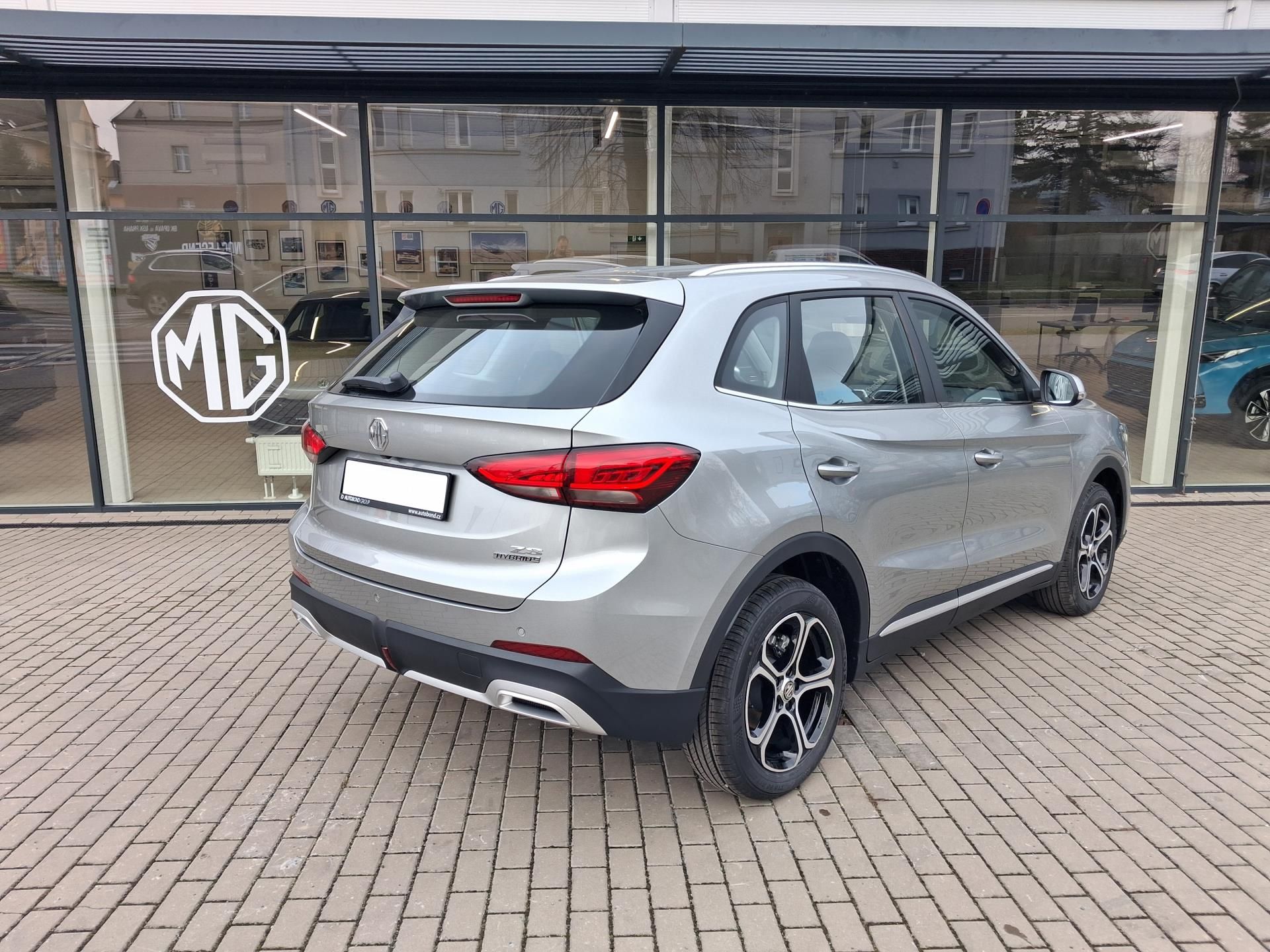 MG ZS, EMOTION Hybrid+ 145kW 4AT - fotka 4