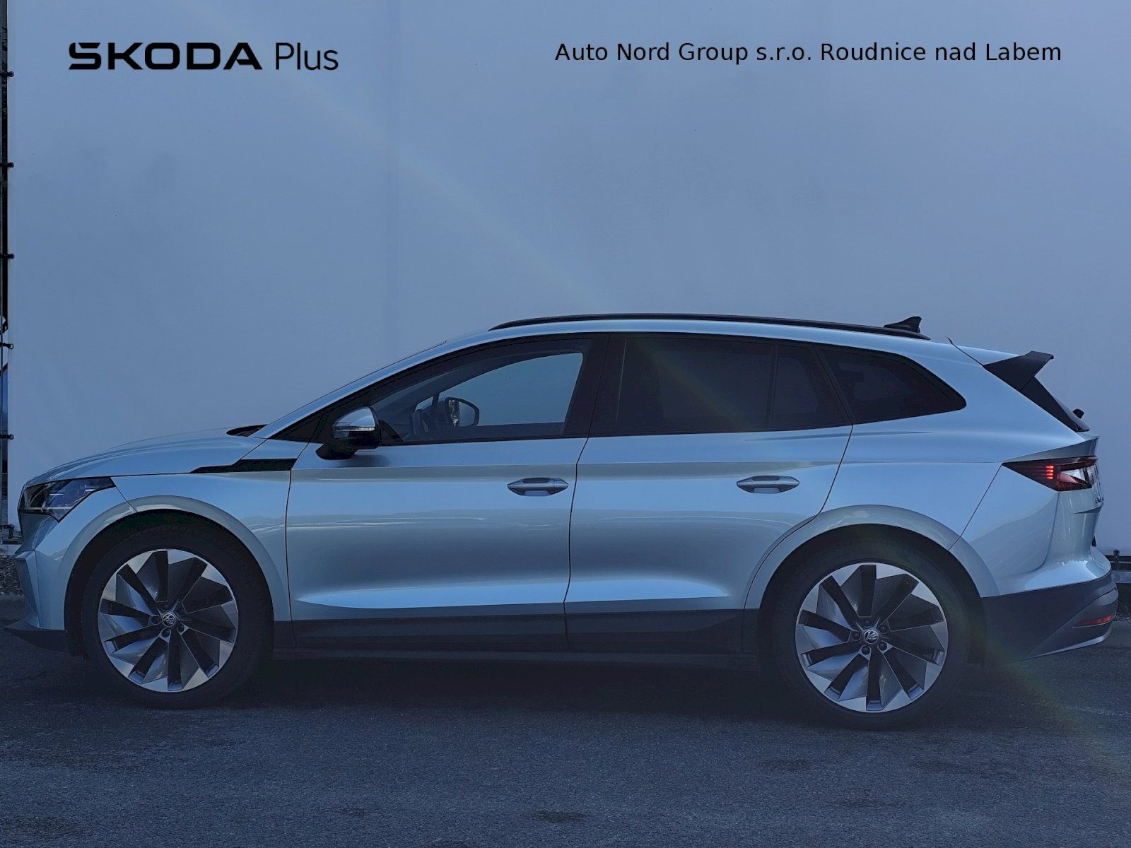 Škoda Enyaq iV, 62 kWh Loft - fotka 3
