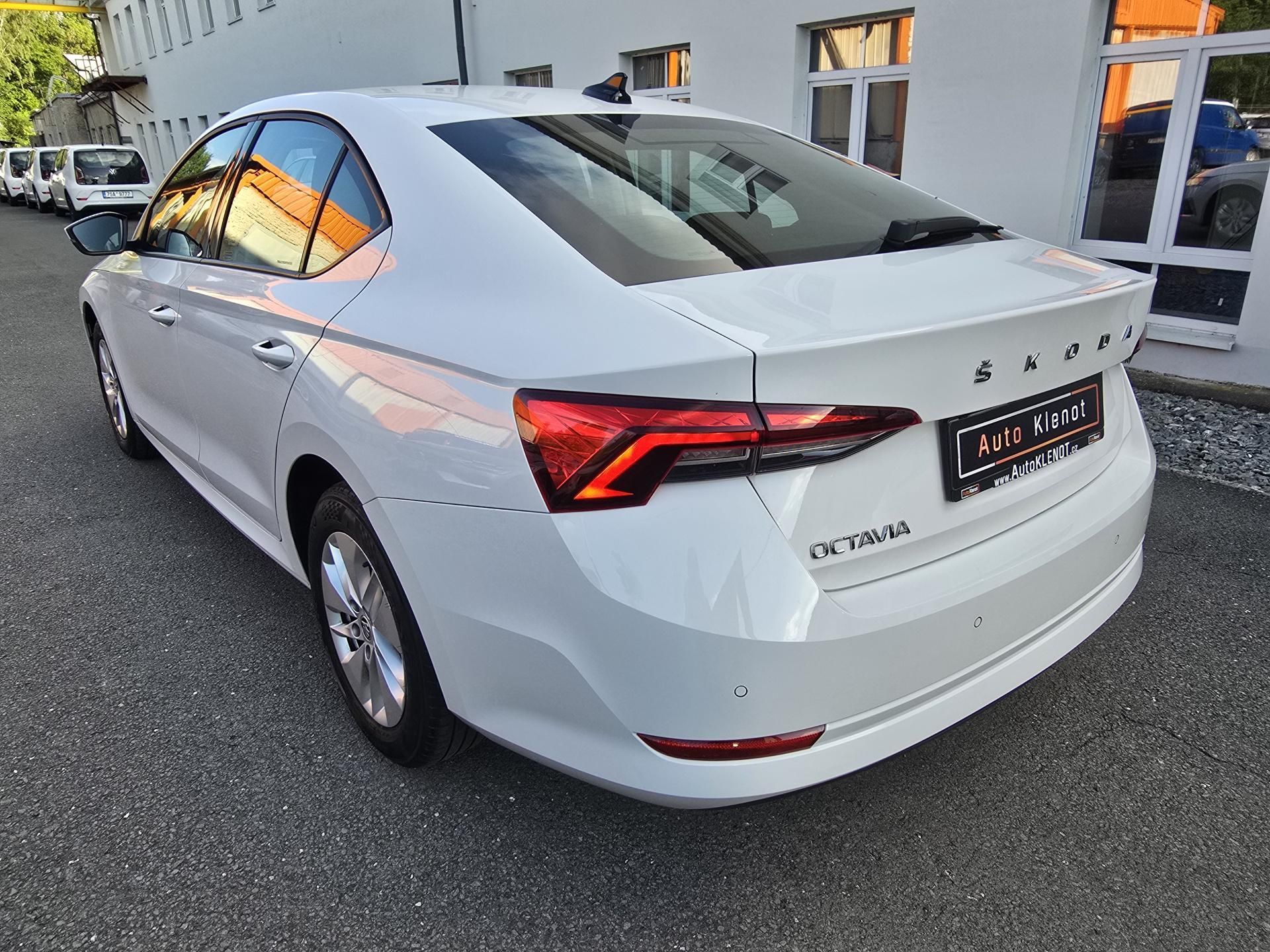 Škoda Octavia, 2,0TDI 85kW 1.Maj. ČR LED NAVI - fotka 5