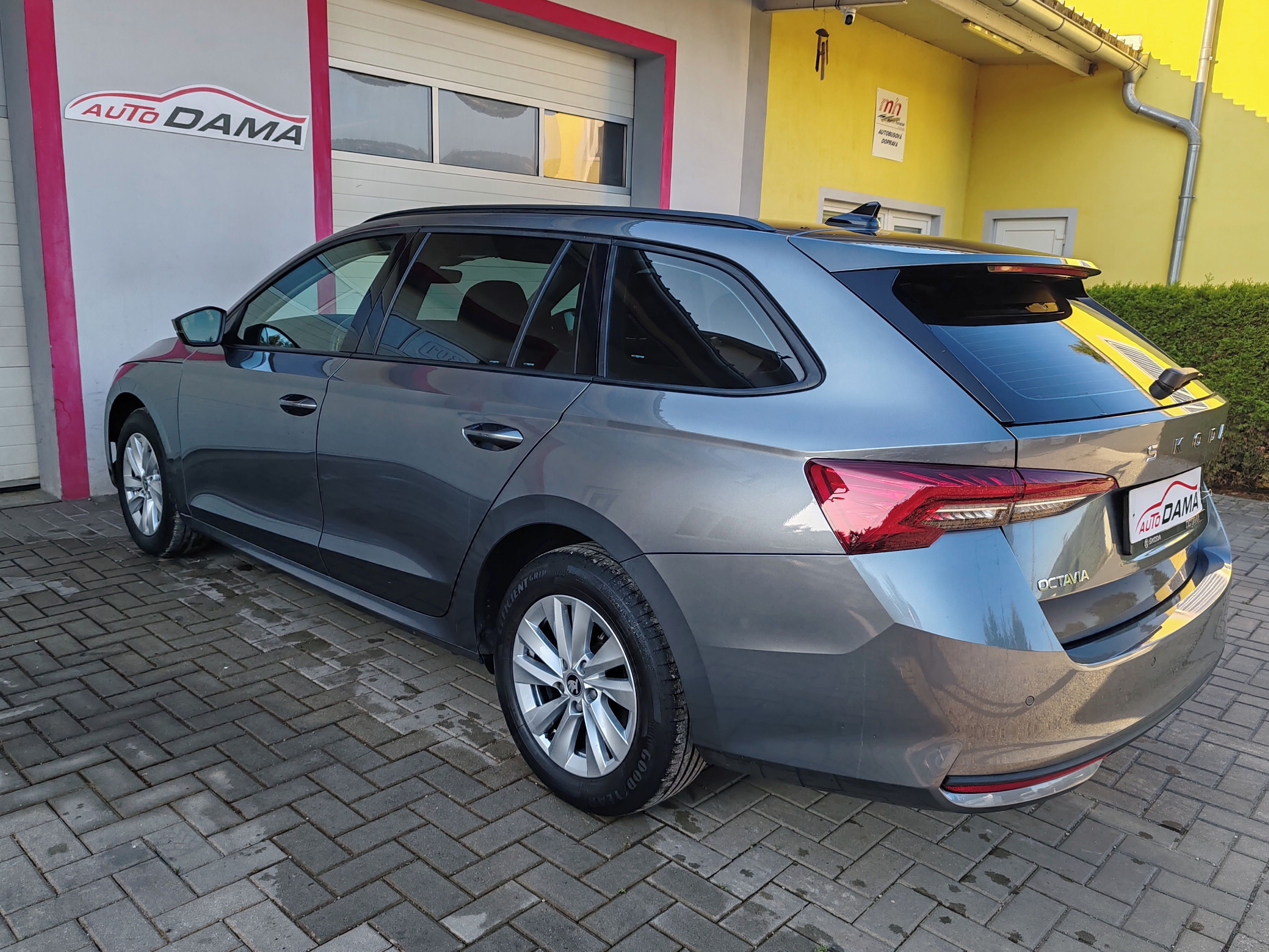 Škoda Octavia, 2.0tdi 110kw DSG 1.Maj*DPH*ČR - fotka 6