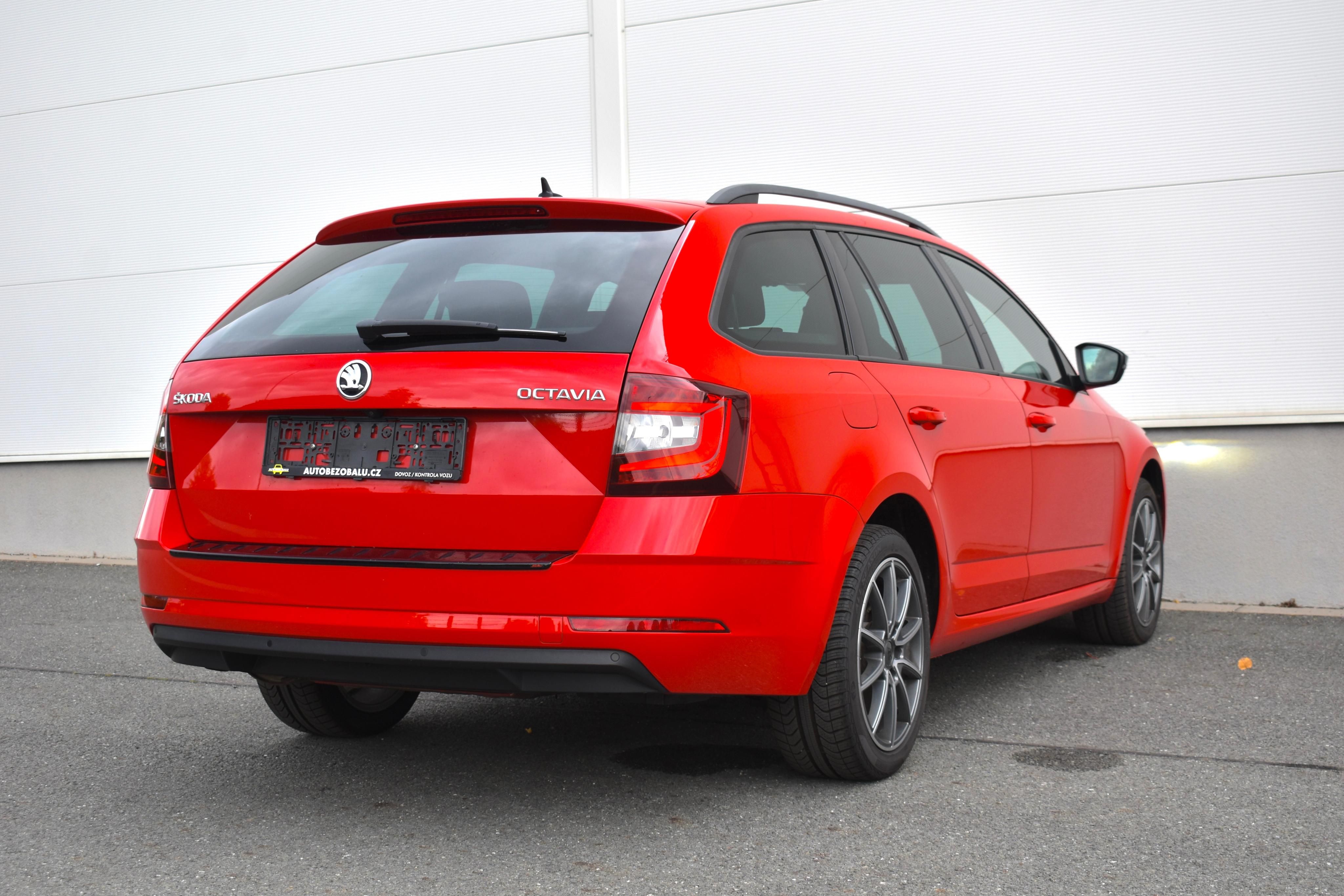 Škoda Octavia, 2.0TDI/110KW/VIRTUAL/WEBASTO - fotka 4