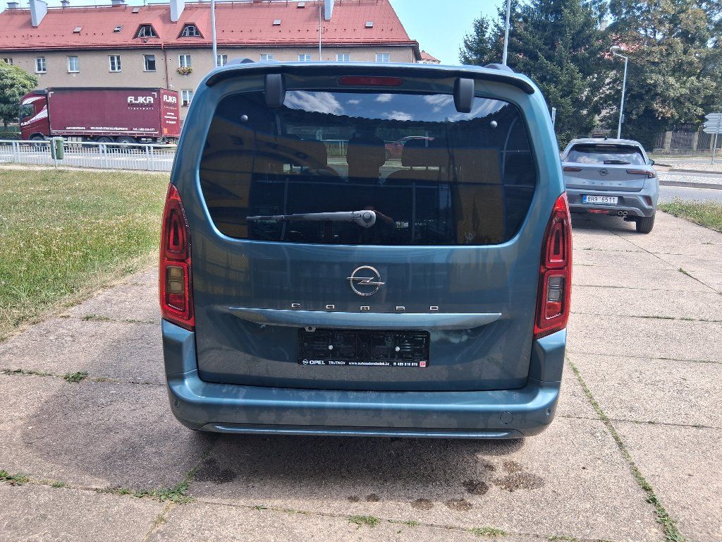 Opel Combo, EDITION PLUS 1,2 TURBO - fotka 5