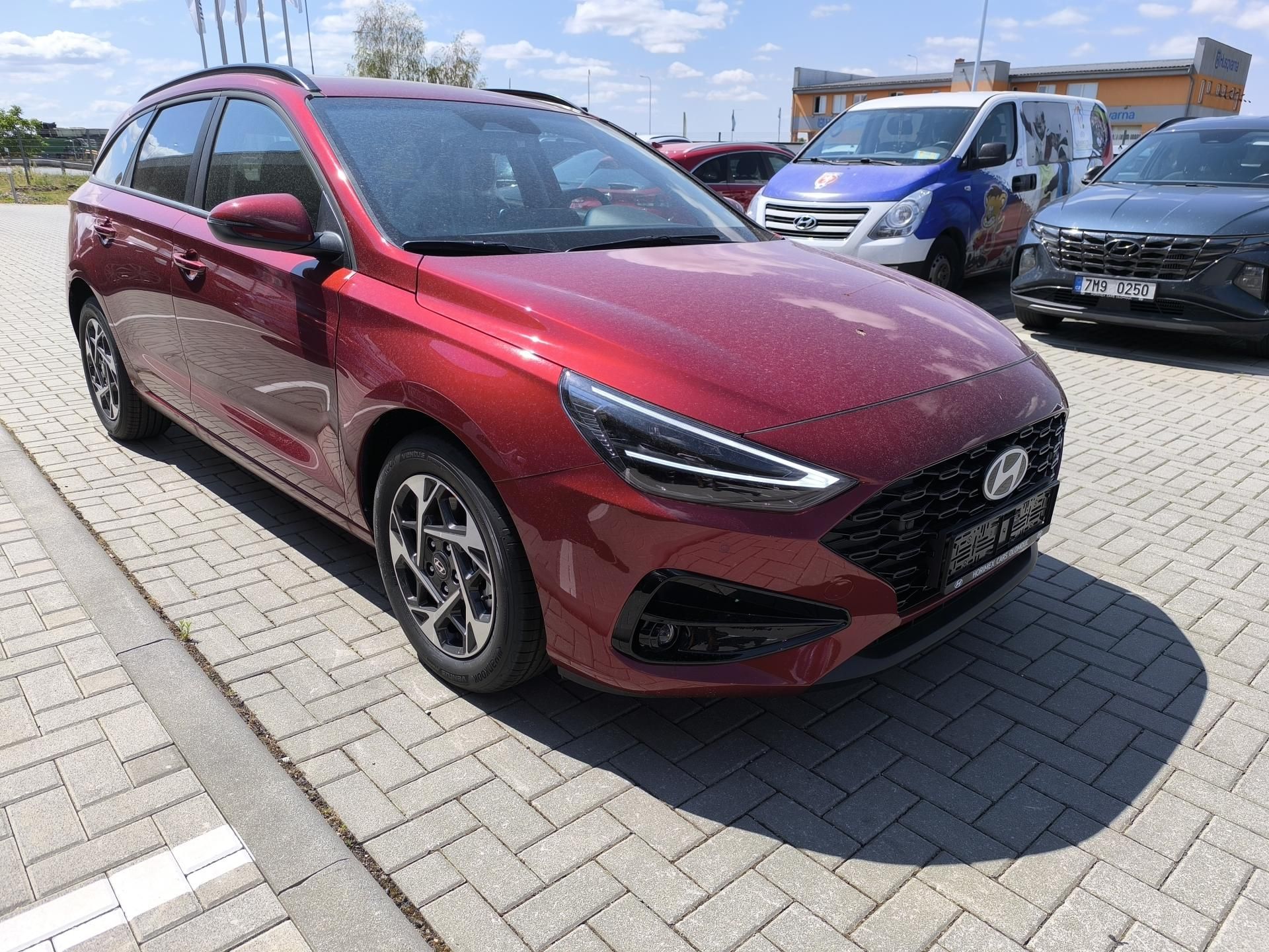 Hyundai i30, WG 1,6 T-GDI DCT GO CZECH - fotka 6