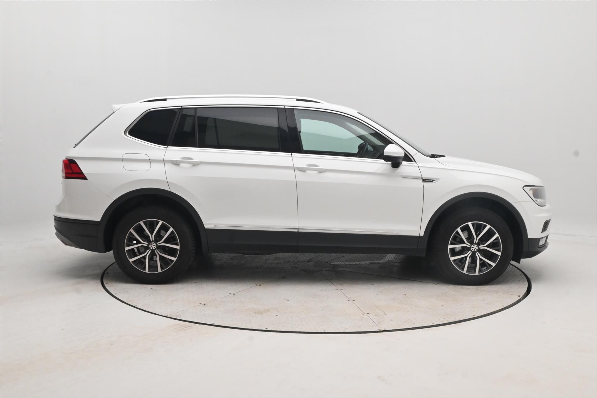 Volkswagen Tiguan Allspace, 2,0 TDI 110KW 4MOTION Záruka a - fotka 4