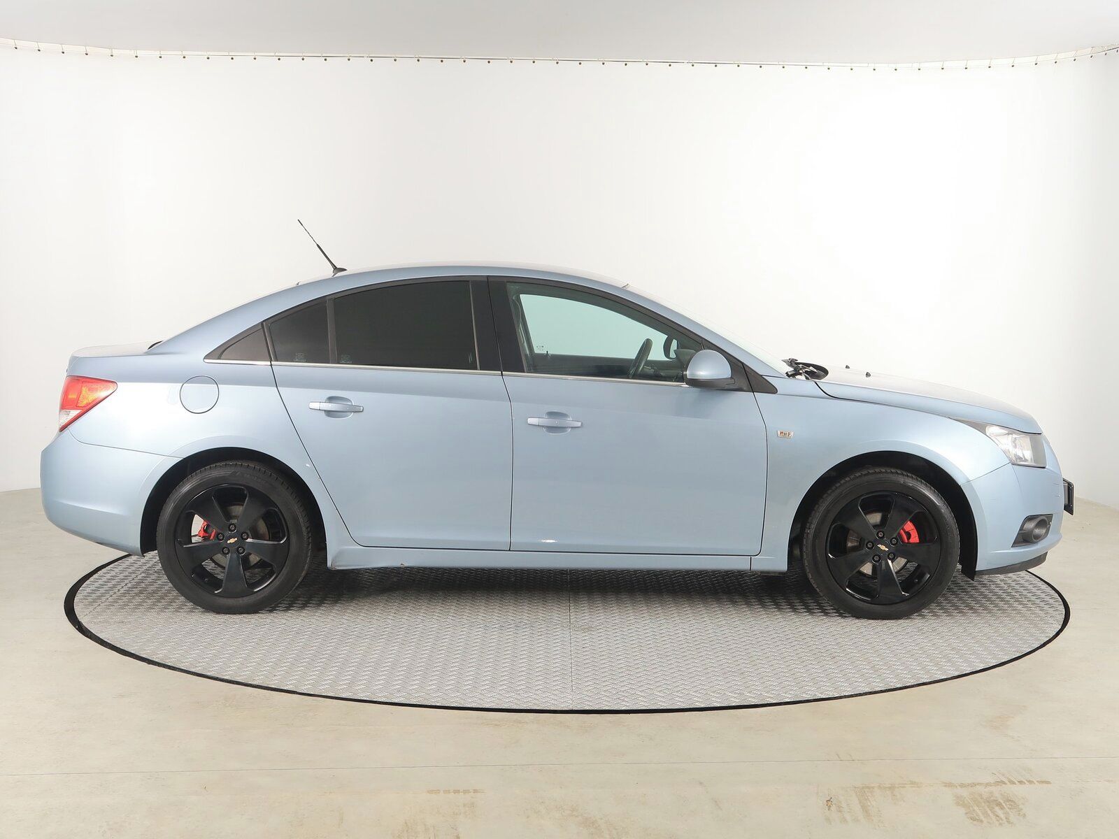 Chevrolet Cruze, 1.8 i 16V, po STK - fotka 6