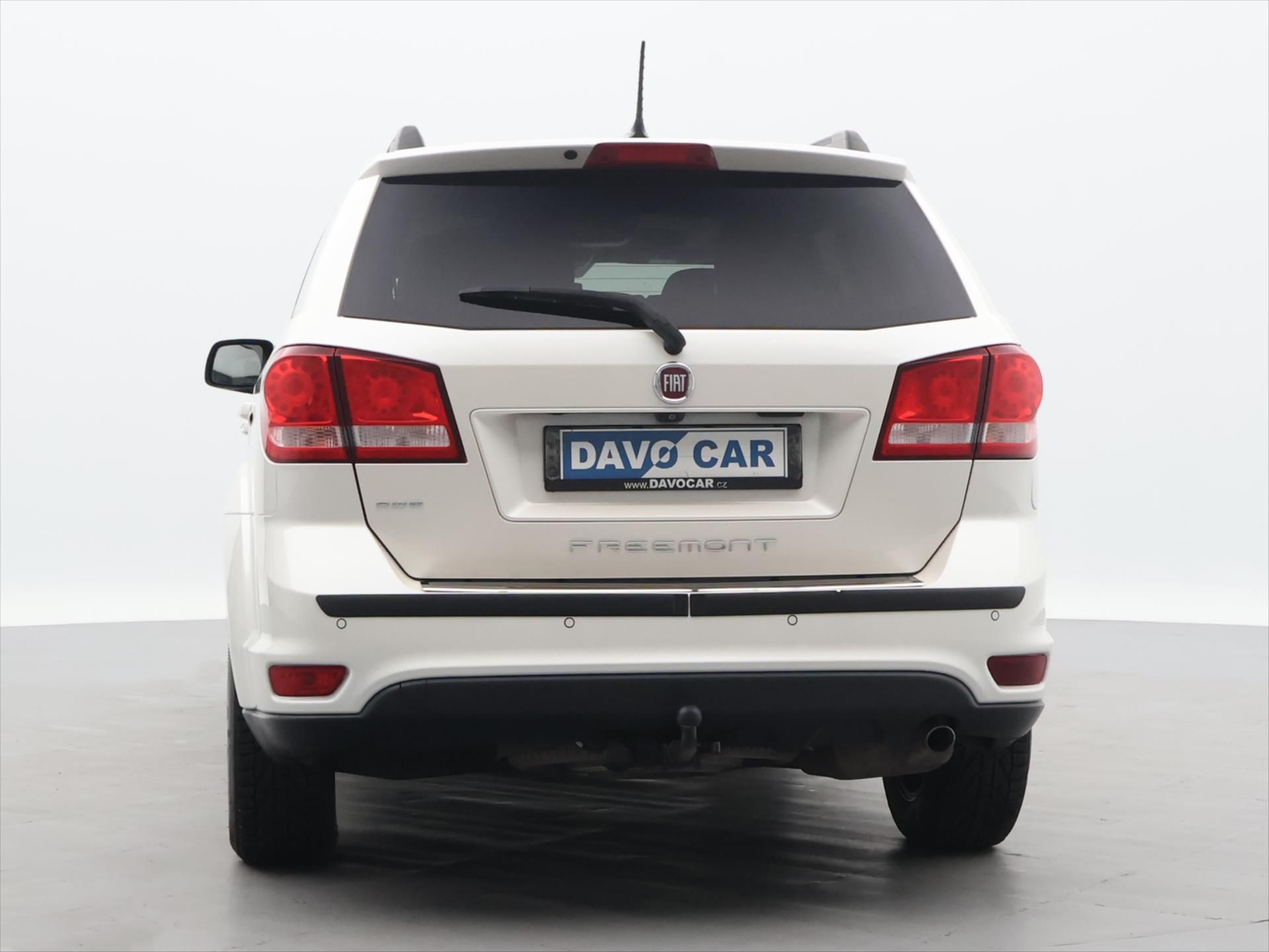 Fiat Freemont, 2,0 MJT Aut. AWD CZ 7Míst Kůže - fotka 6