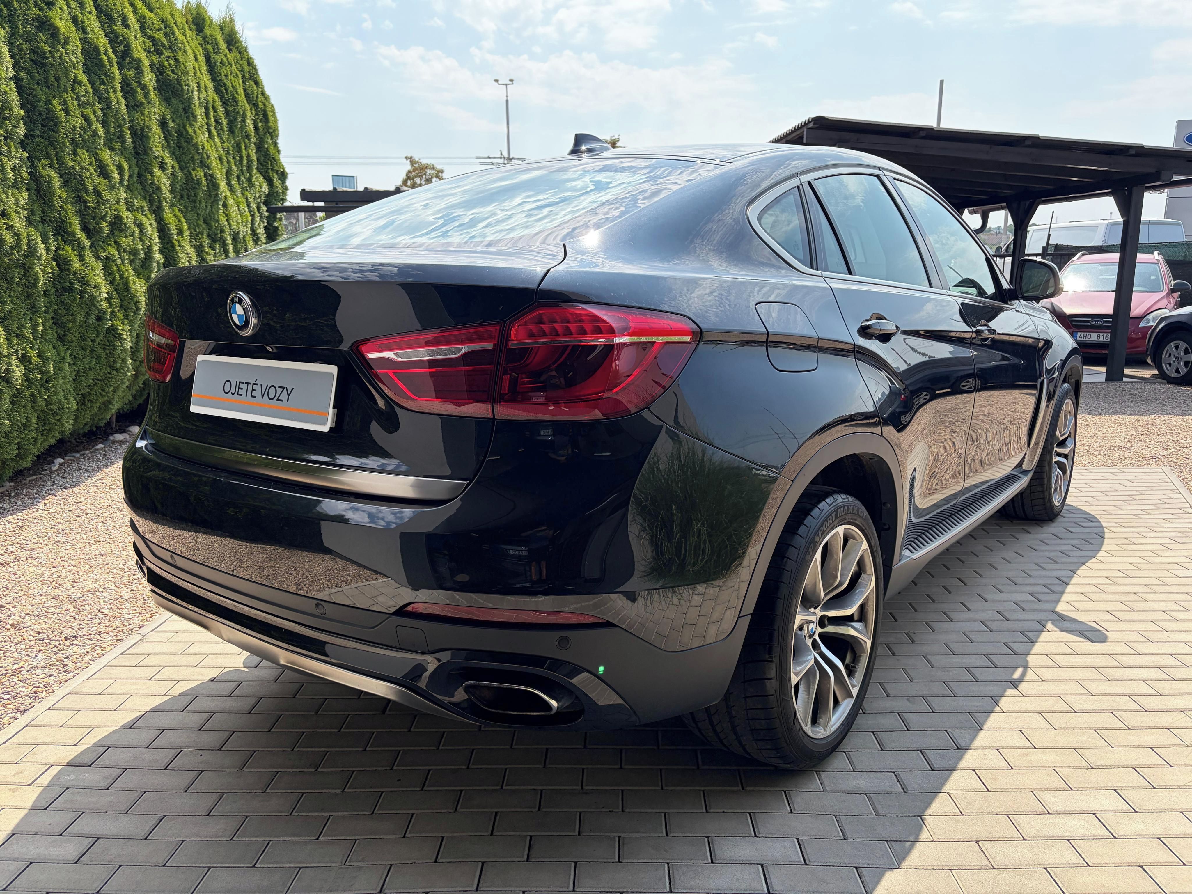 BMW X6, 4.4i V8 330KW xDrive - fotka 4