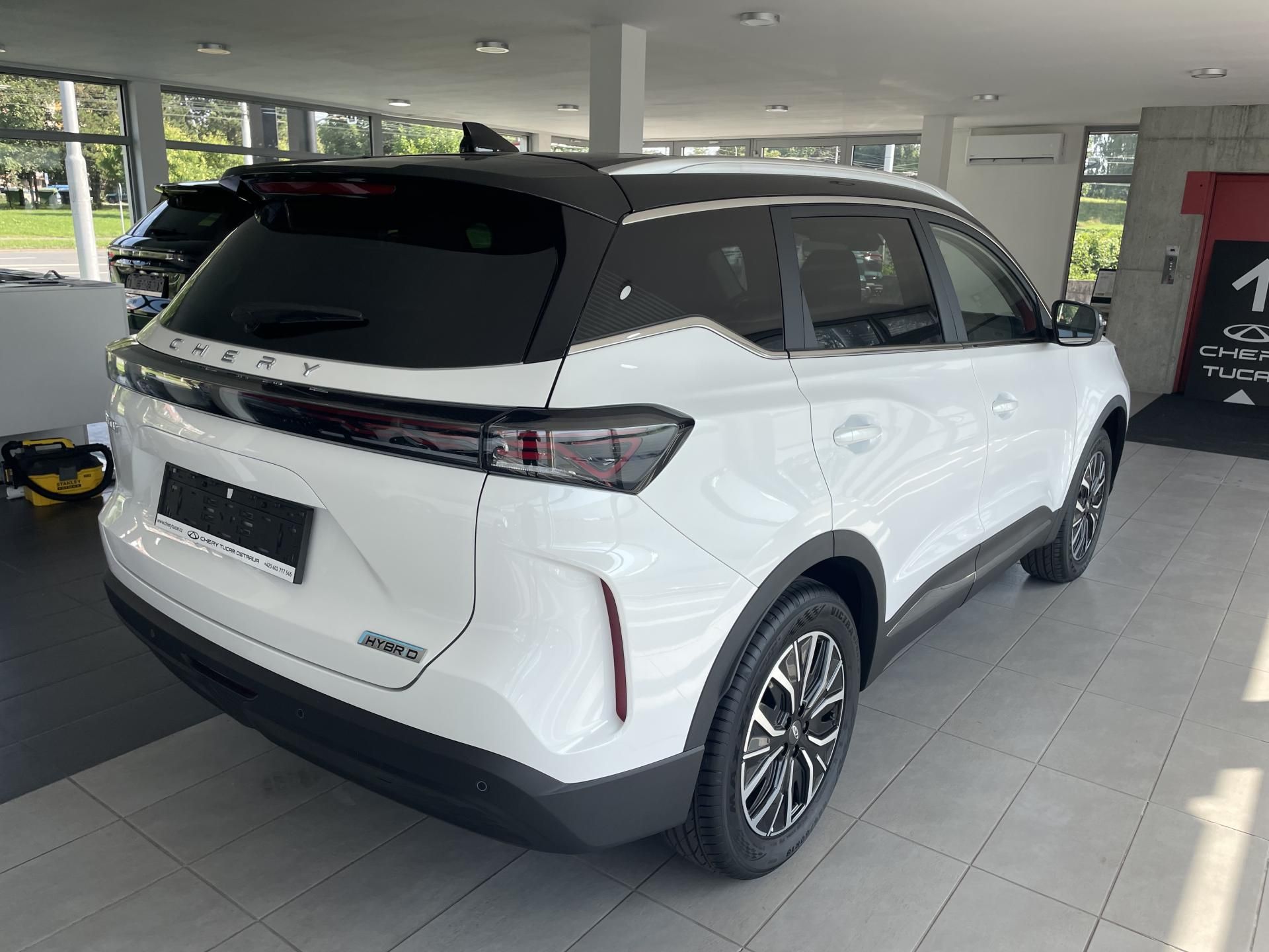 Chery Tiggo 7, 1,5T HEV Unique - fotka 5