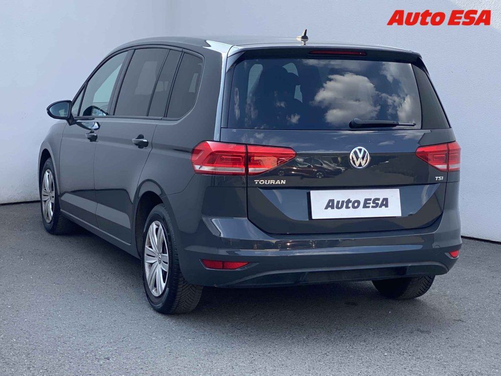 Volkswagen Touran, 1.2 TSi,Trendline - fotka 6