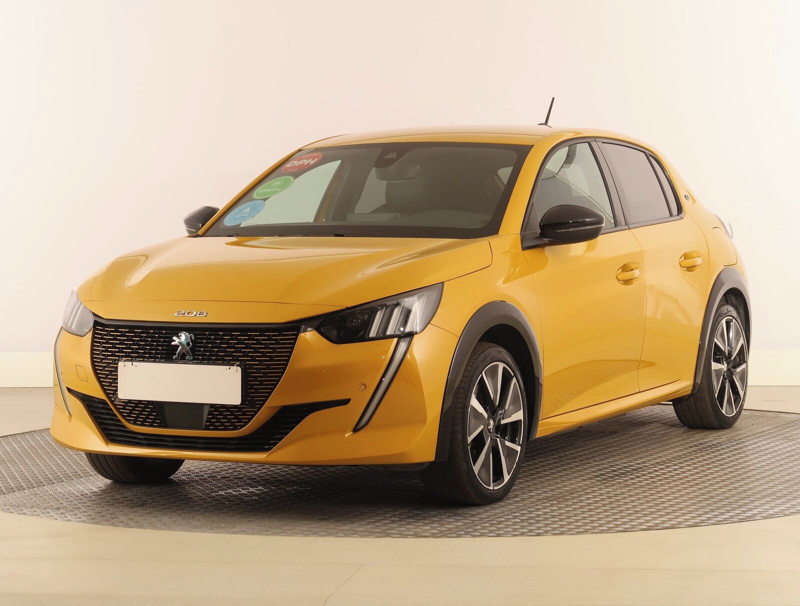 Peugeot 208, 50 kWh, SoH 84%, Automat - fotka 2