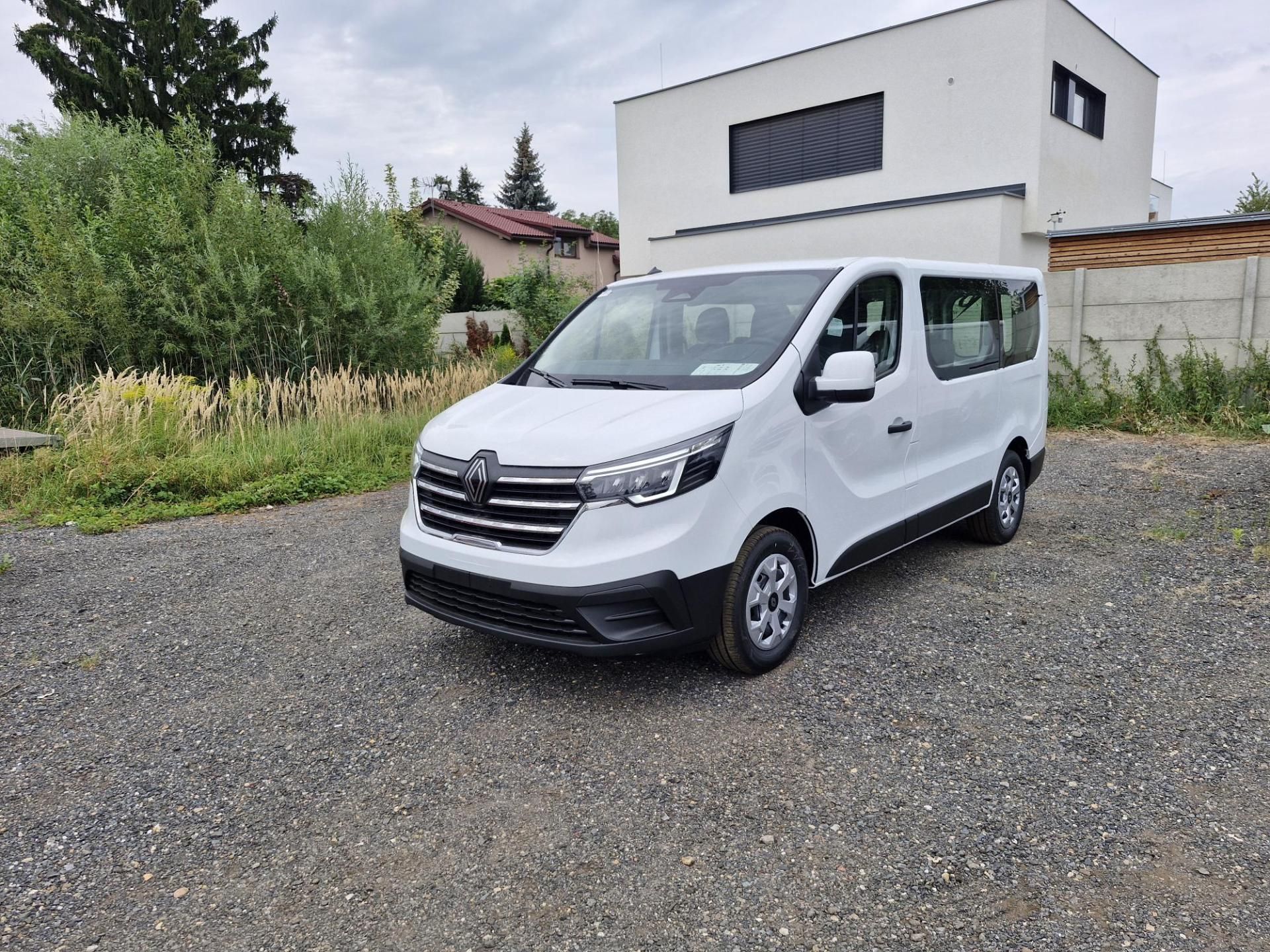 Renault Trafic, L1 Equilibre 150k 9míst - fotka 4