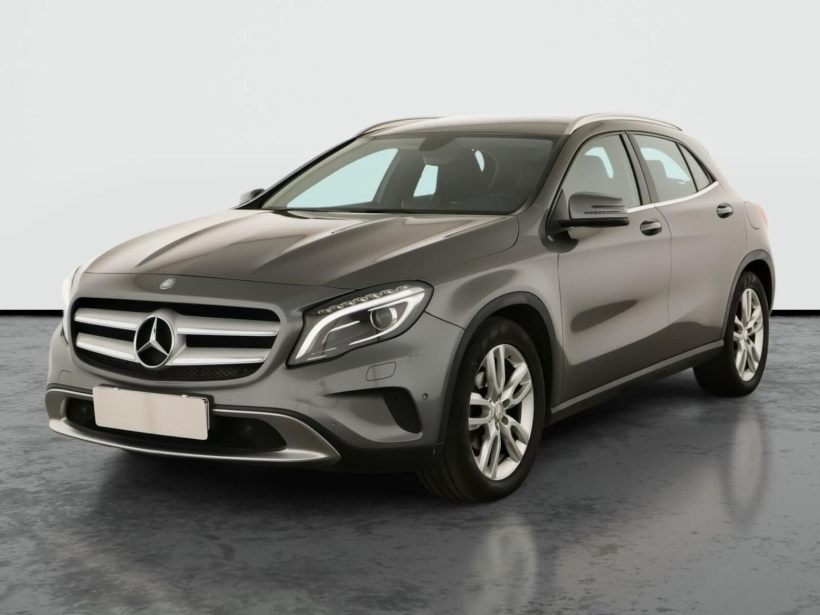Mercedes-Benz GLA, 220 CDI 4MATIC, 4X4, Automat - fotka 2